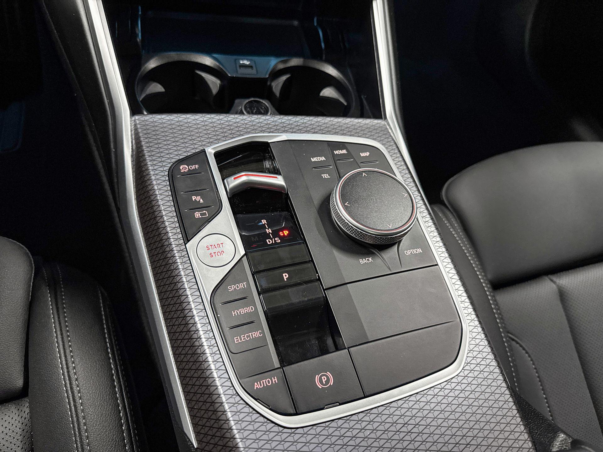 Foto van BMW 330e