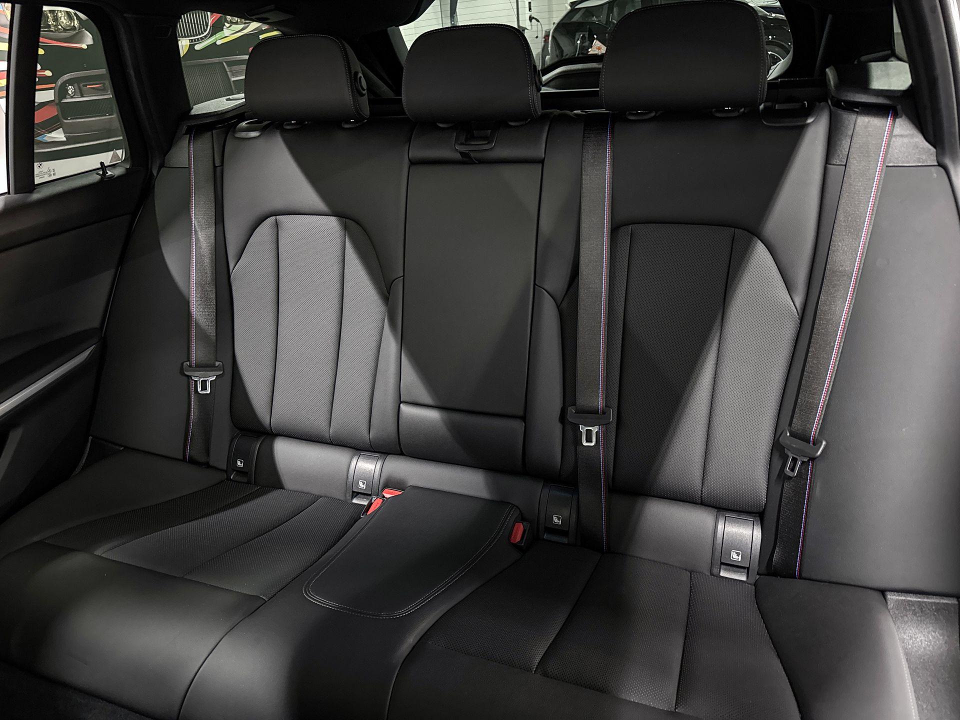 Foto van BMW 330e