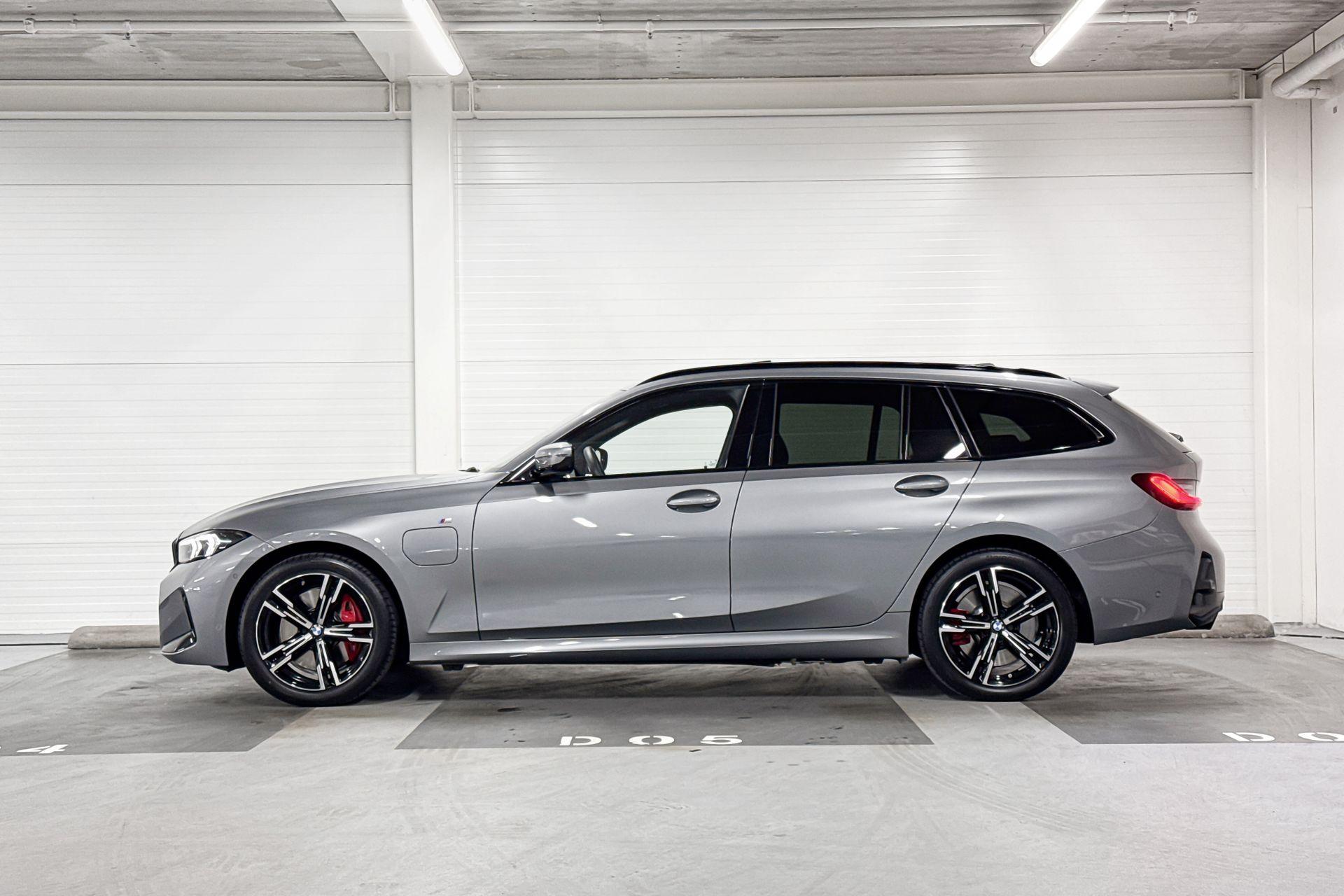 Foto van BMW 330e
