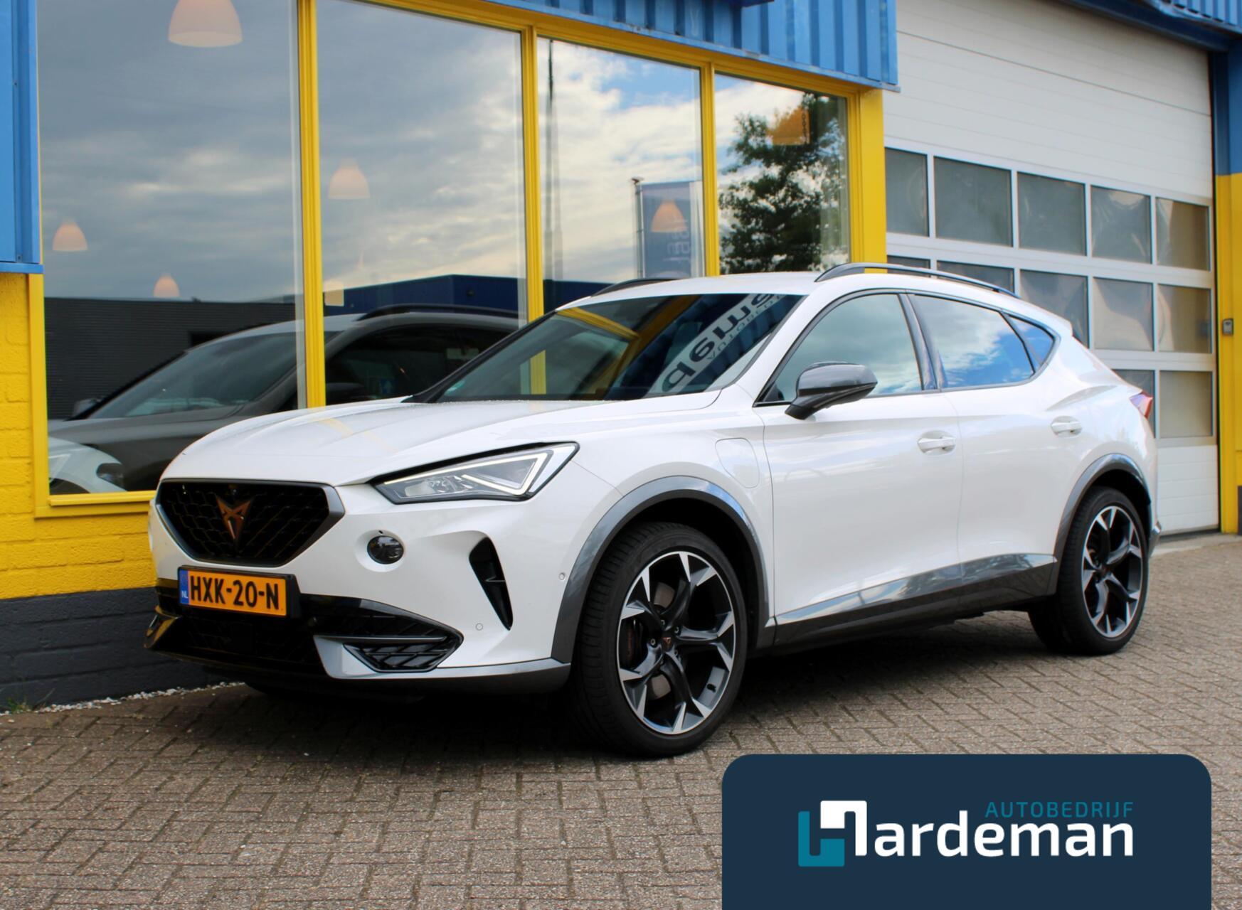 Foto van CUPRA FORMENTOR VZ E-HYBRID