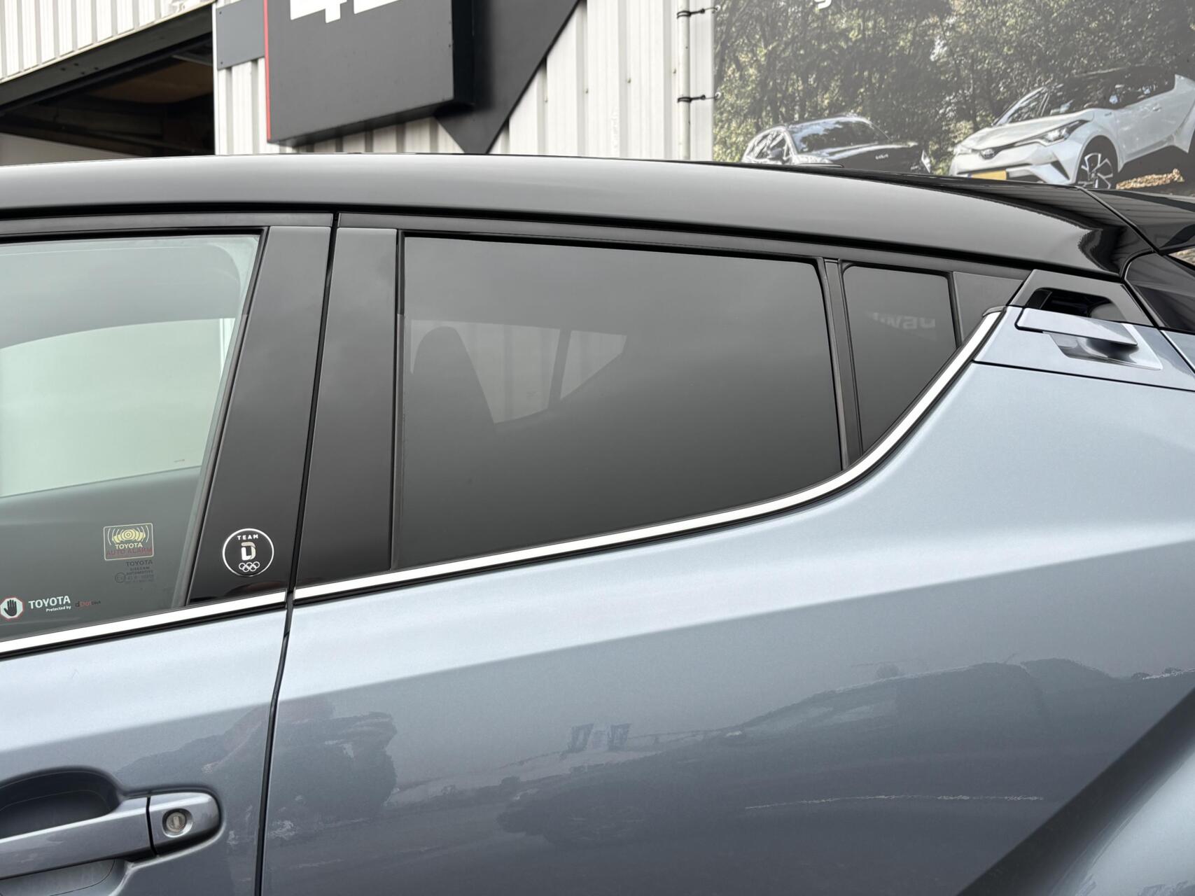 Foto van Toyota Toyota C-hr