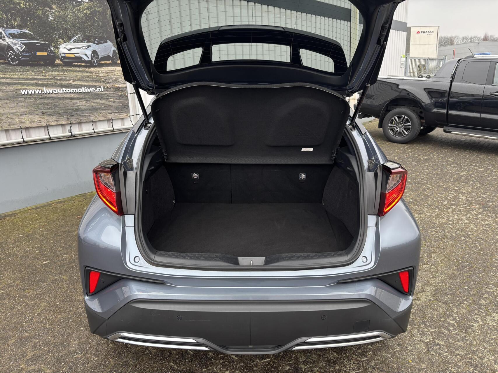 Foto van Toyota Toyota C-hr
