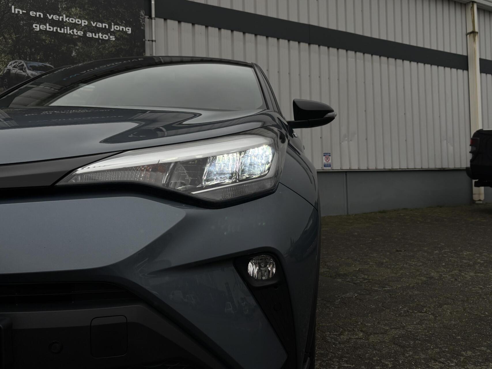 Foto van Toyota Toyota C-hr