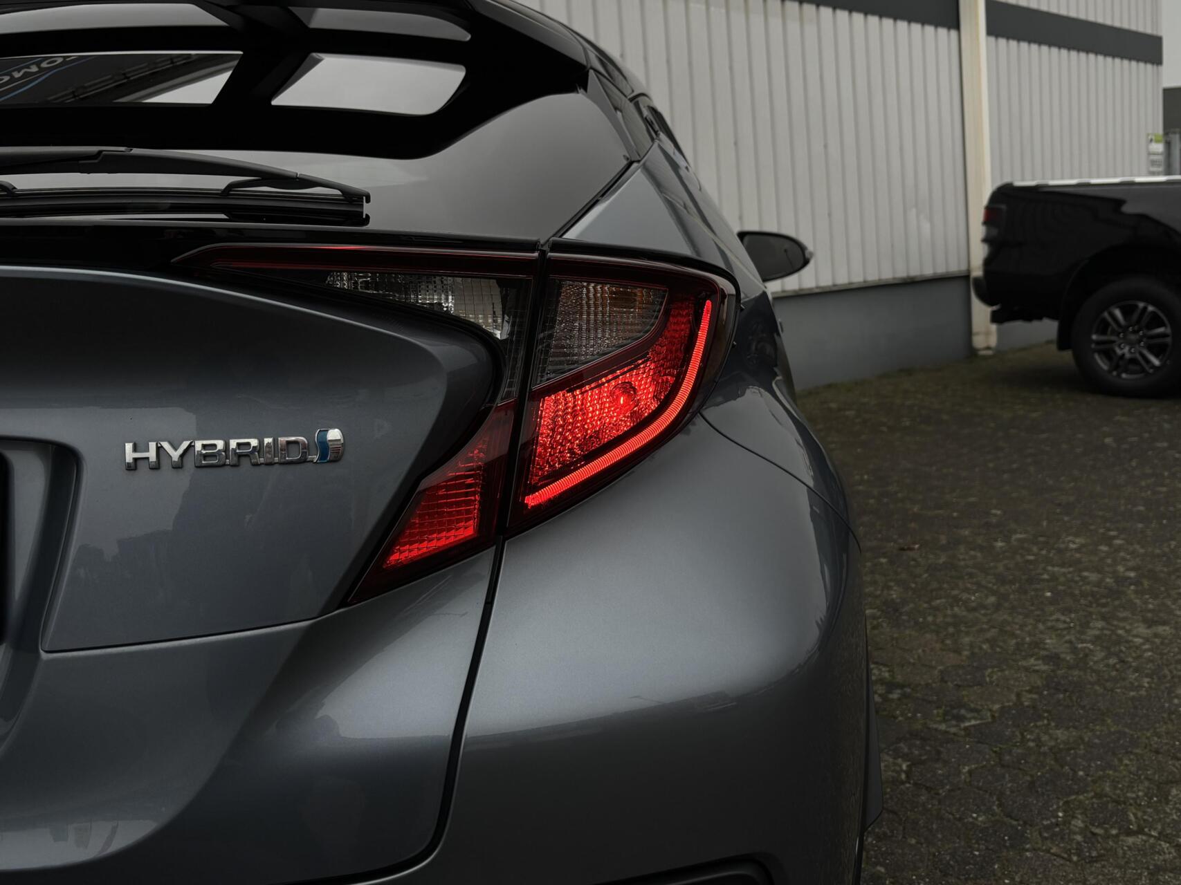 Foto van Toyota Toyota C-hr