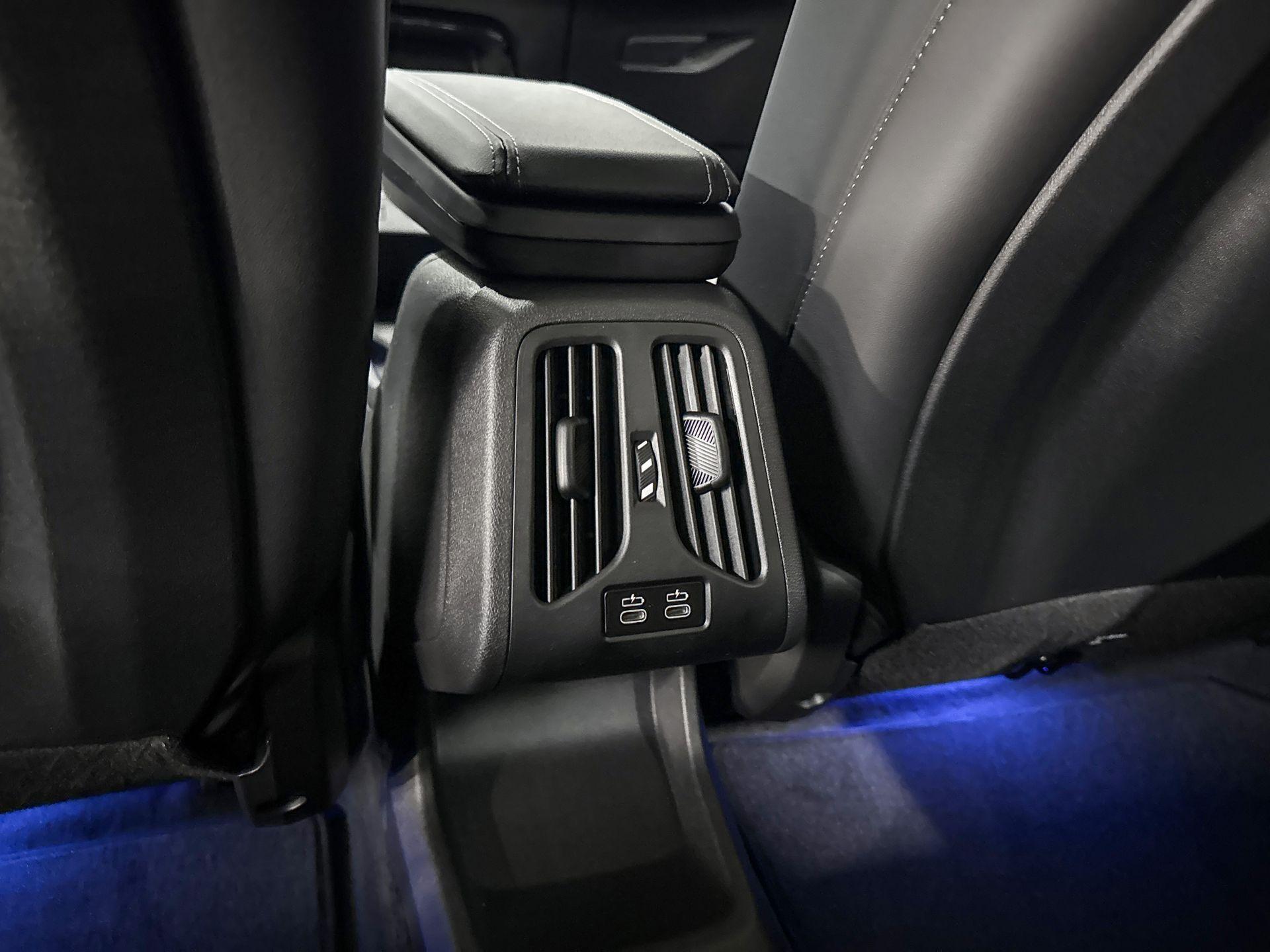Foto van BMW Ix1 Edrive20