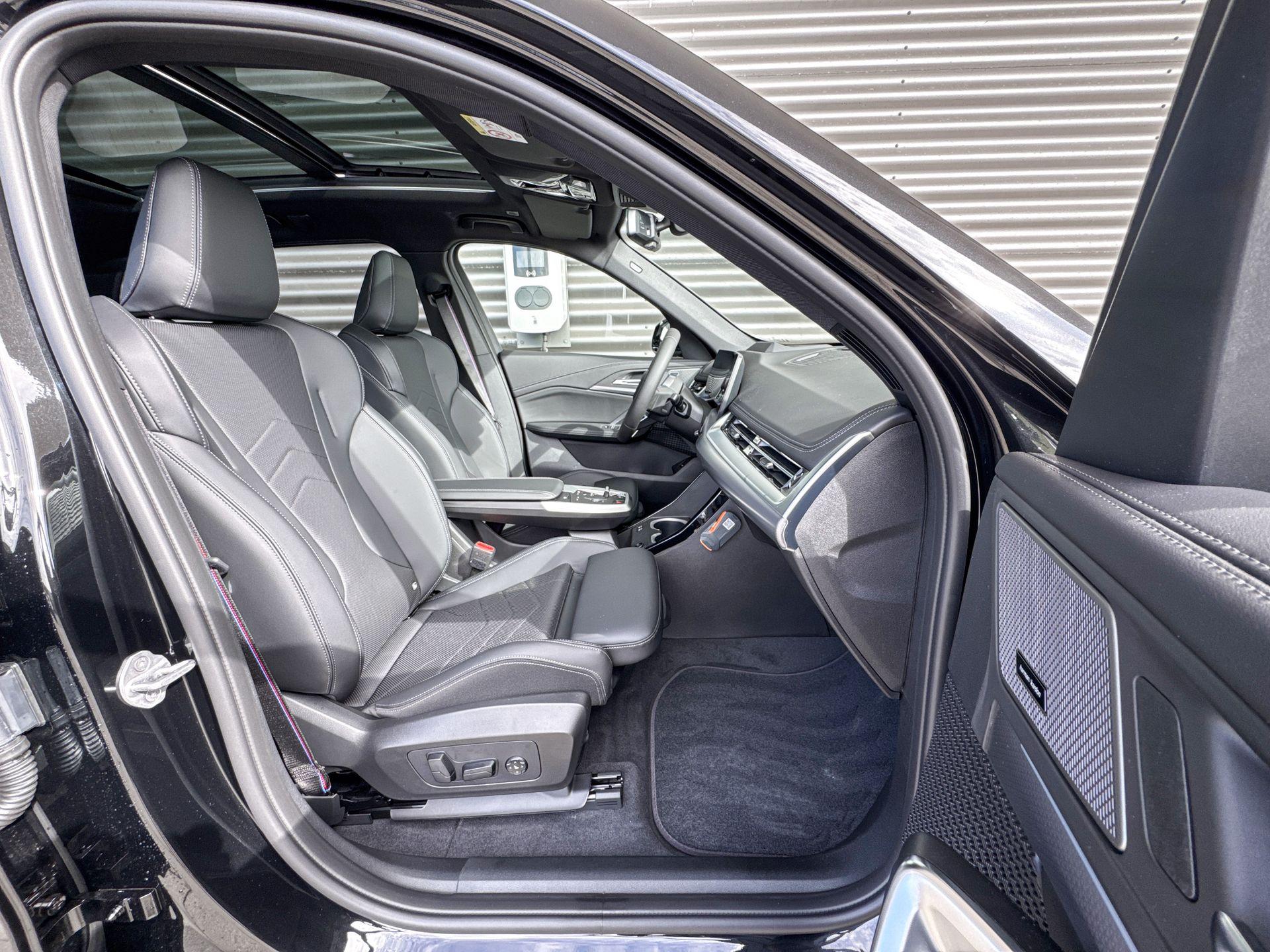 Foto van BMW Ix1 Edrive20