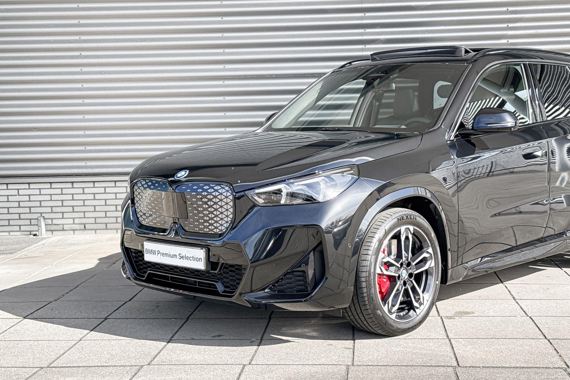 Foto van BMW Ix1 Edrive20