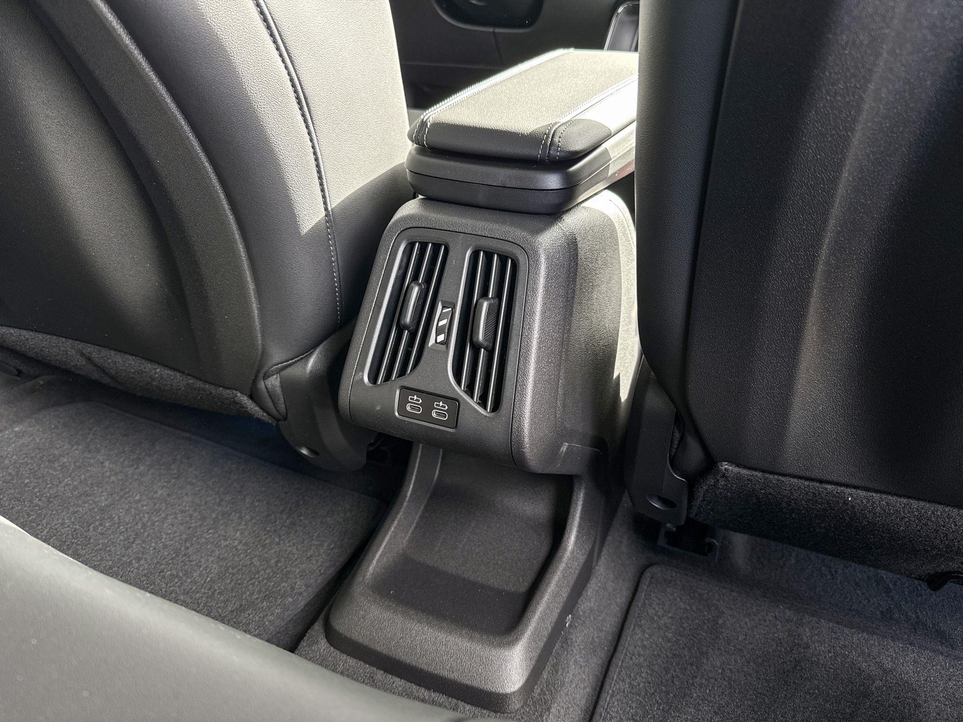 Foto van BMW Ix1 Edrive20