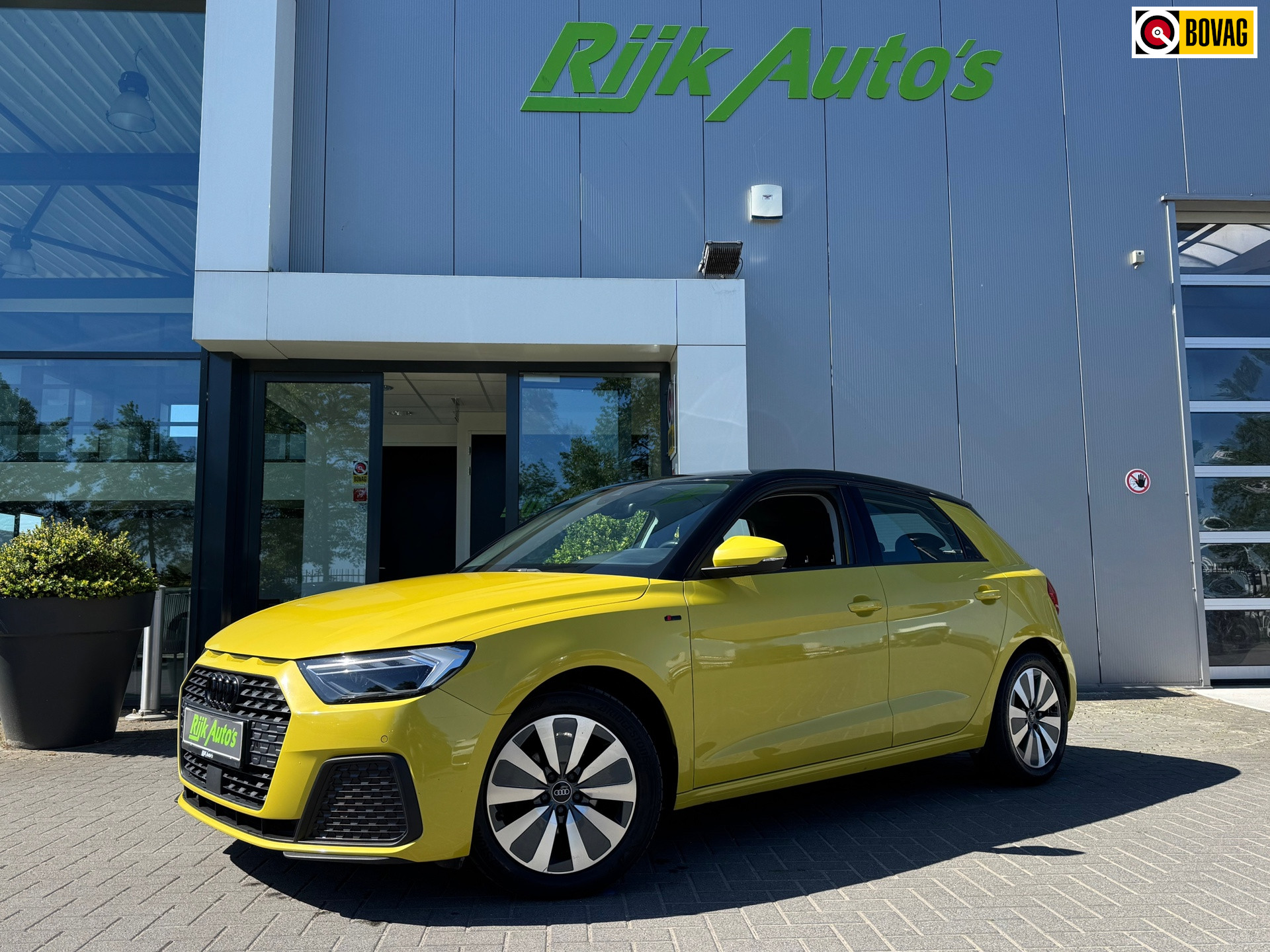 Audi A1 Sportback 25 TFSI S-edition * Matrix Led * Stoelverwarming * Adaptieve Cruise Control 2021 - voorkant