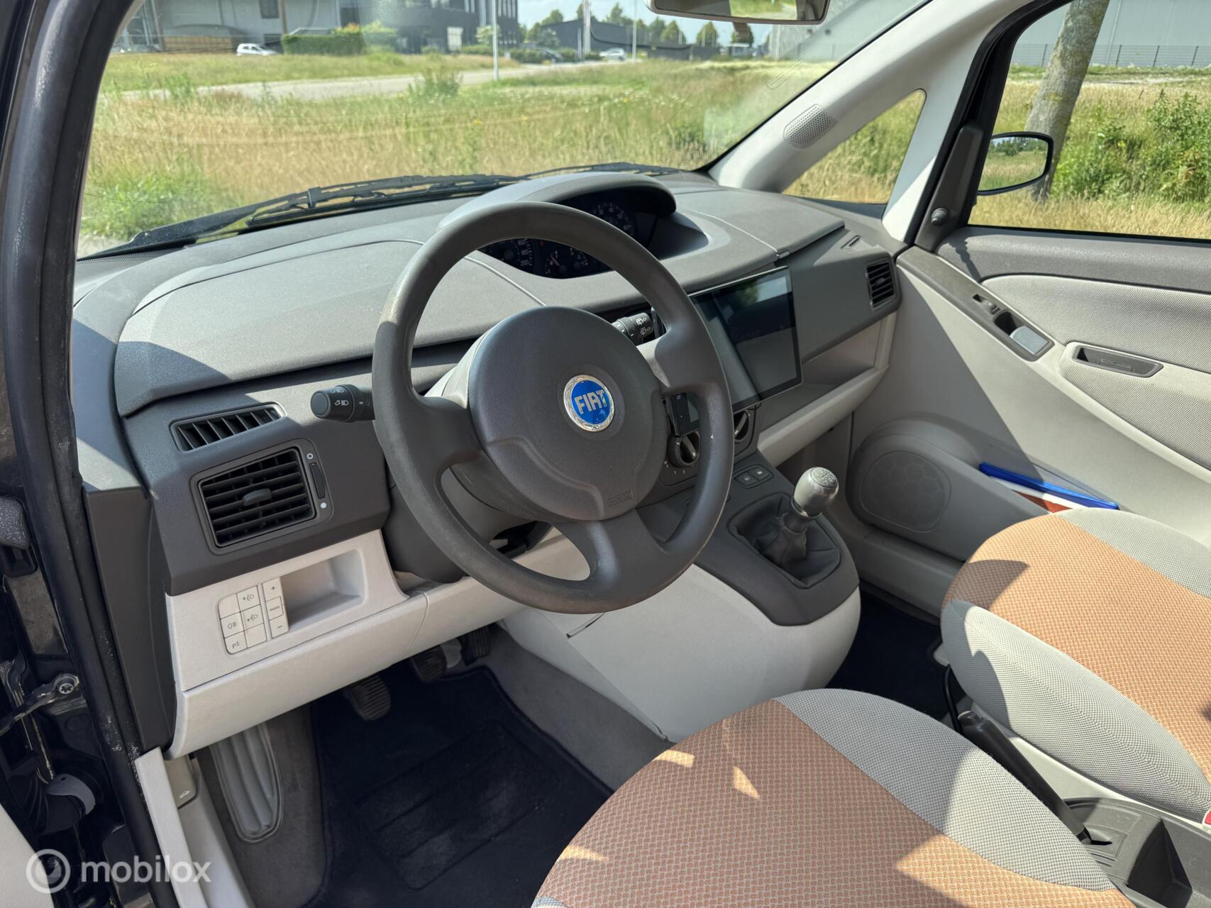 Foto van Fiat Fiat Idea