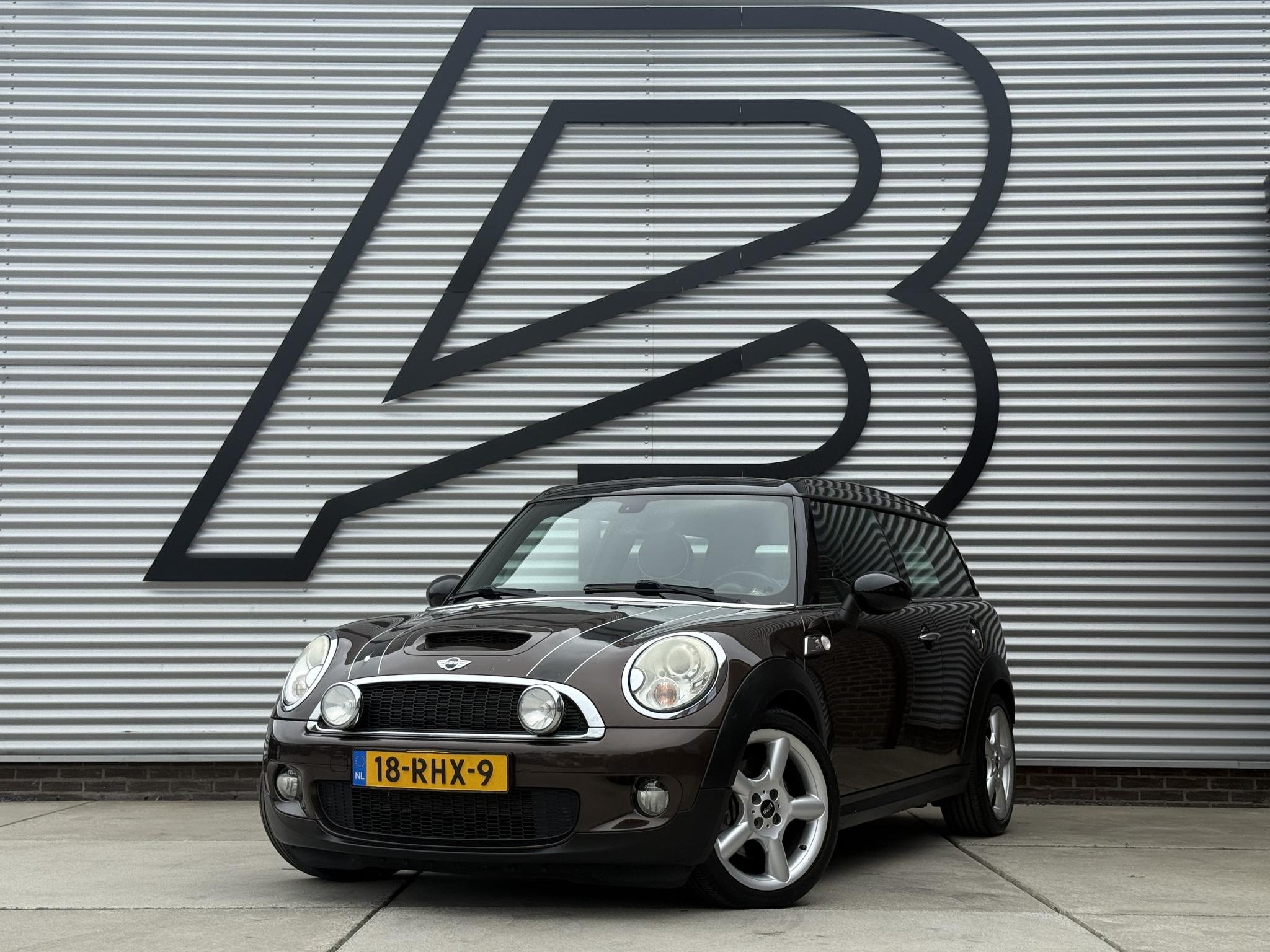 Foto van MINI MINI COOPER S CLUBMAN