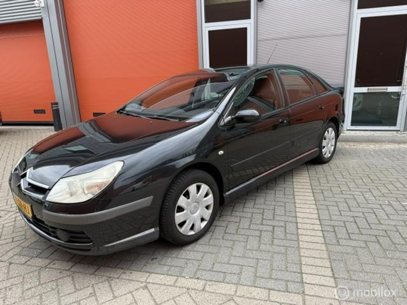 Citroen C5 1.8-16V Essentiëlle 172.000 KM NAP-AIRCO-APK 5-27 2007 - voorkant