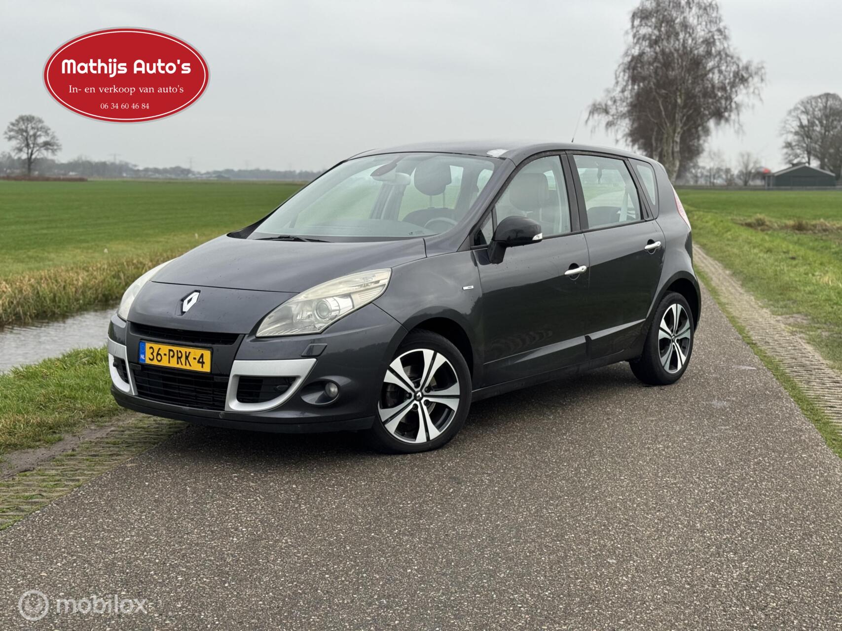 Foto van RENAULT MEGANE SCENIC