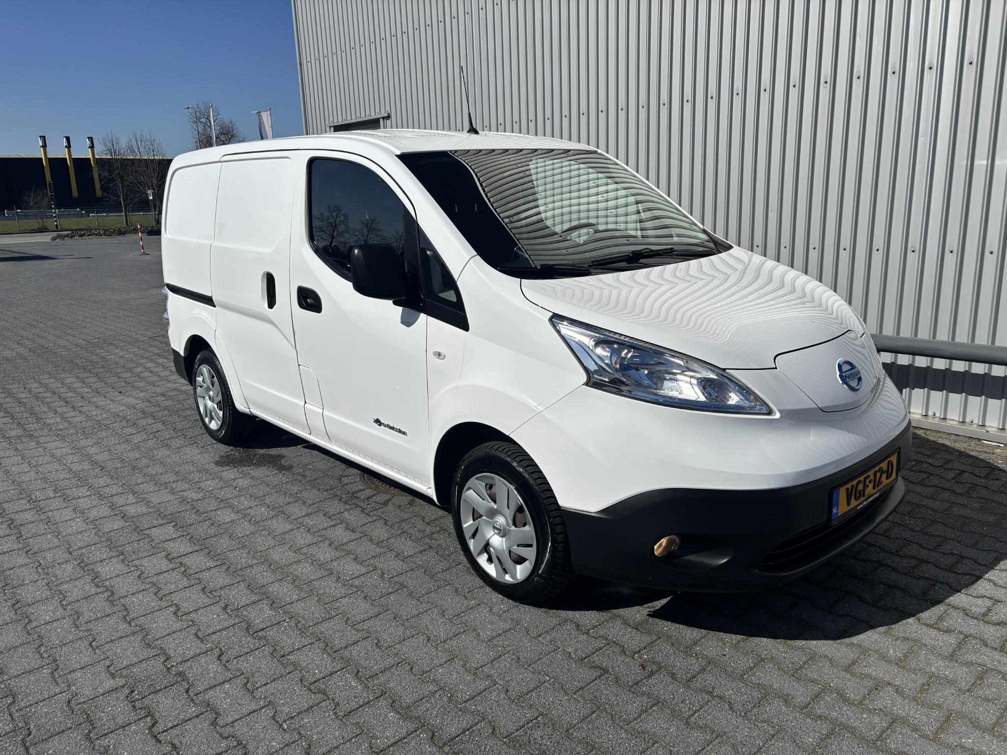 Foto van Nissan Nissan E-nv200