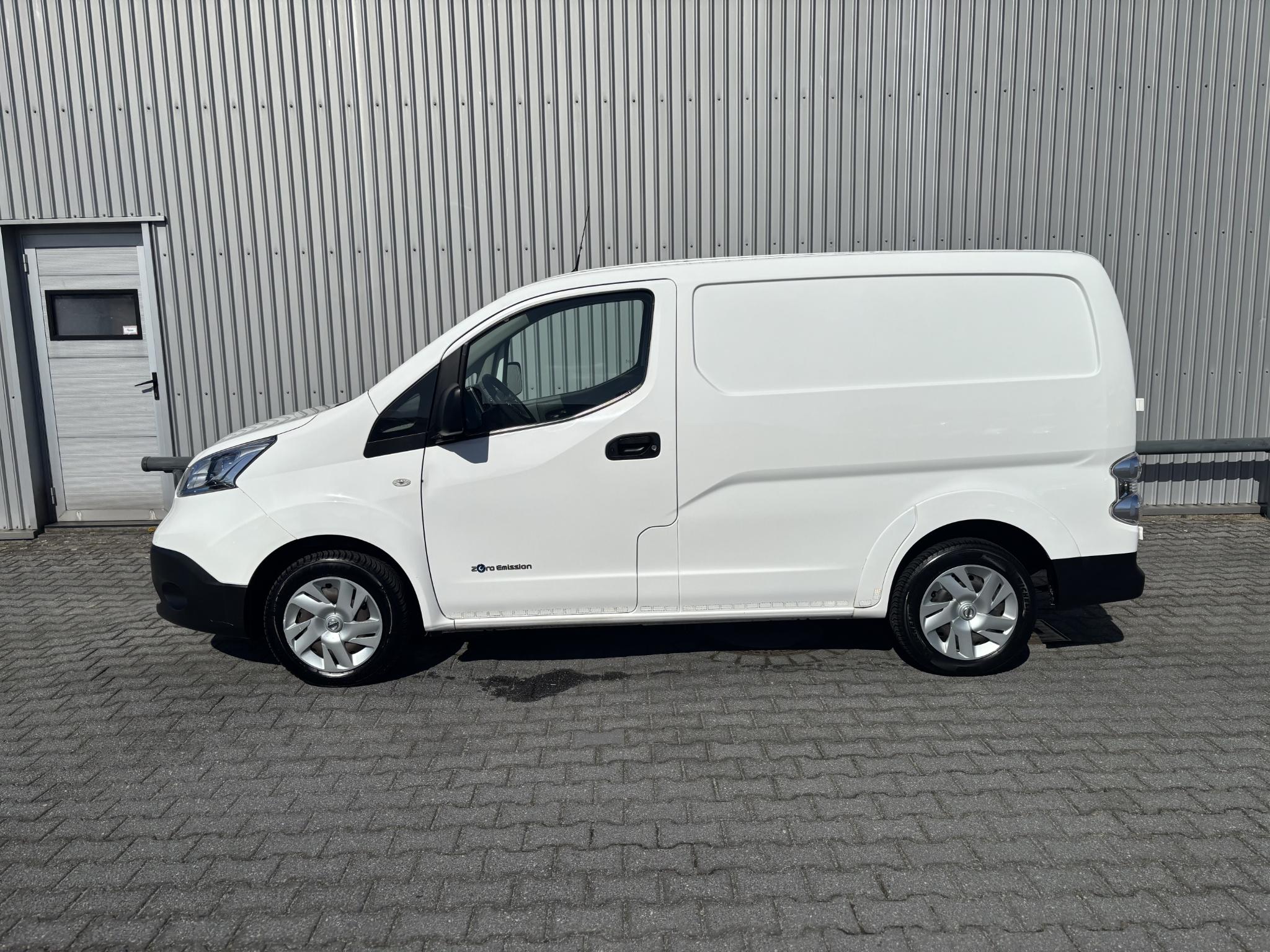 Foto van Nissan Nissan E-nv200