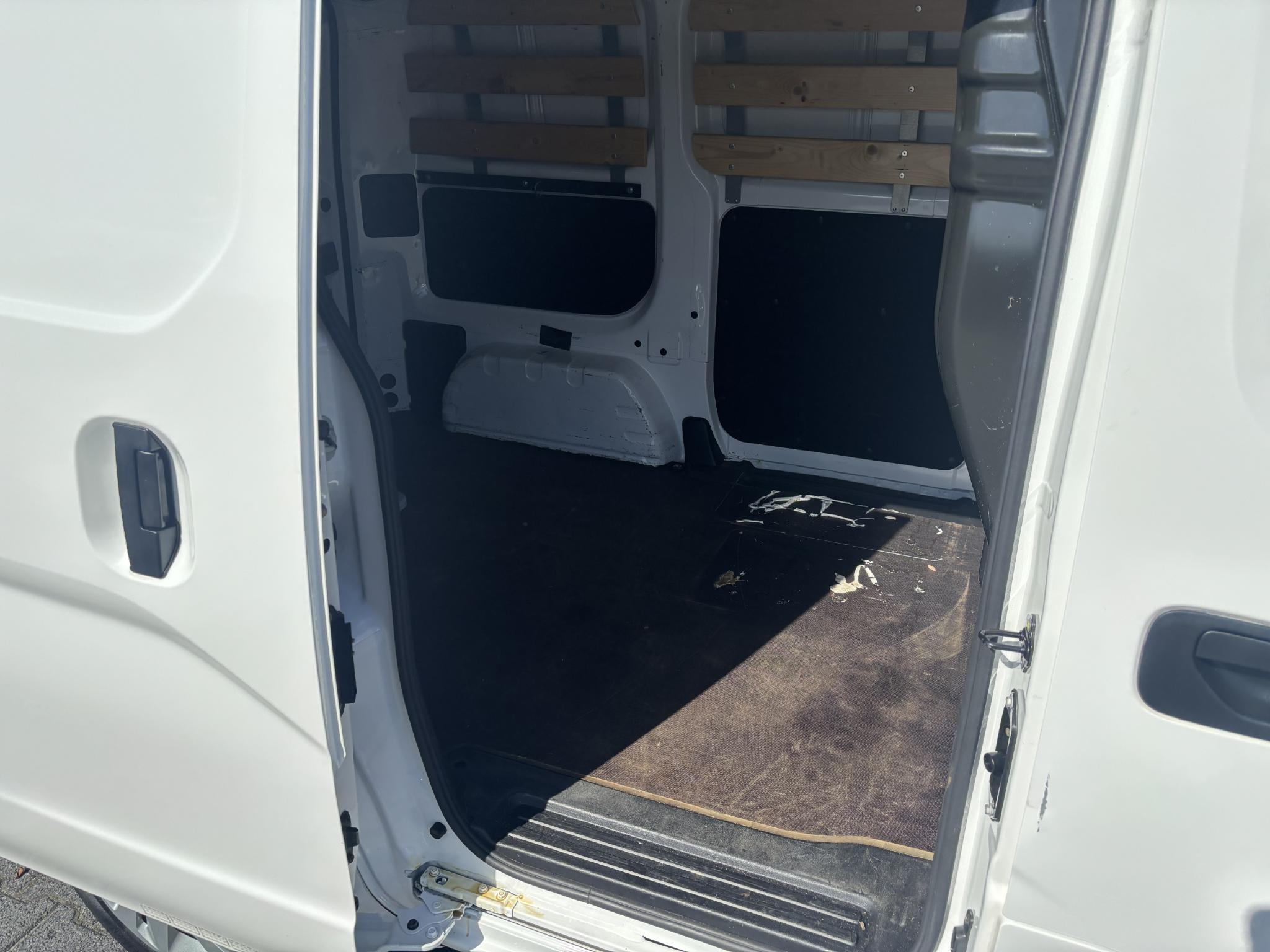 Foto van Nissan Nissan E-nv200