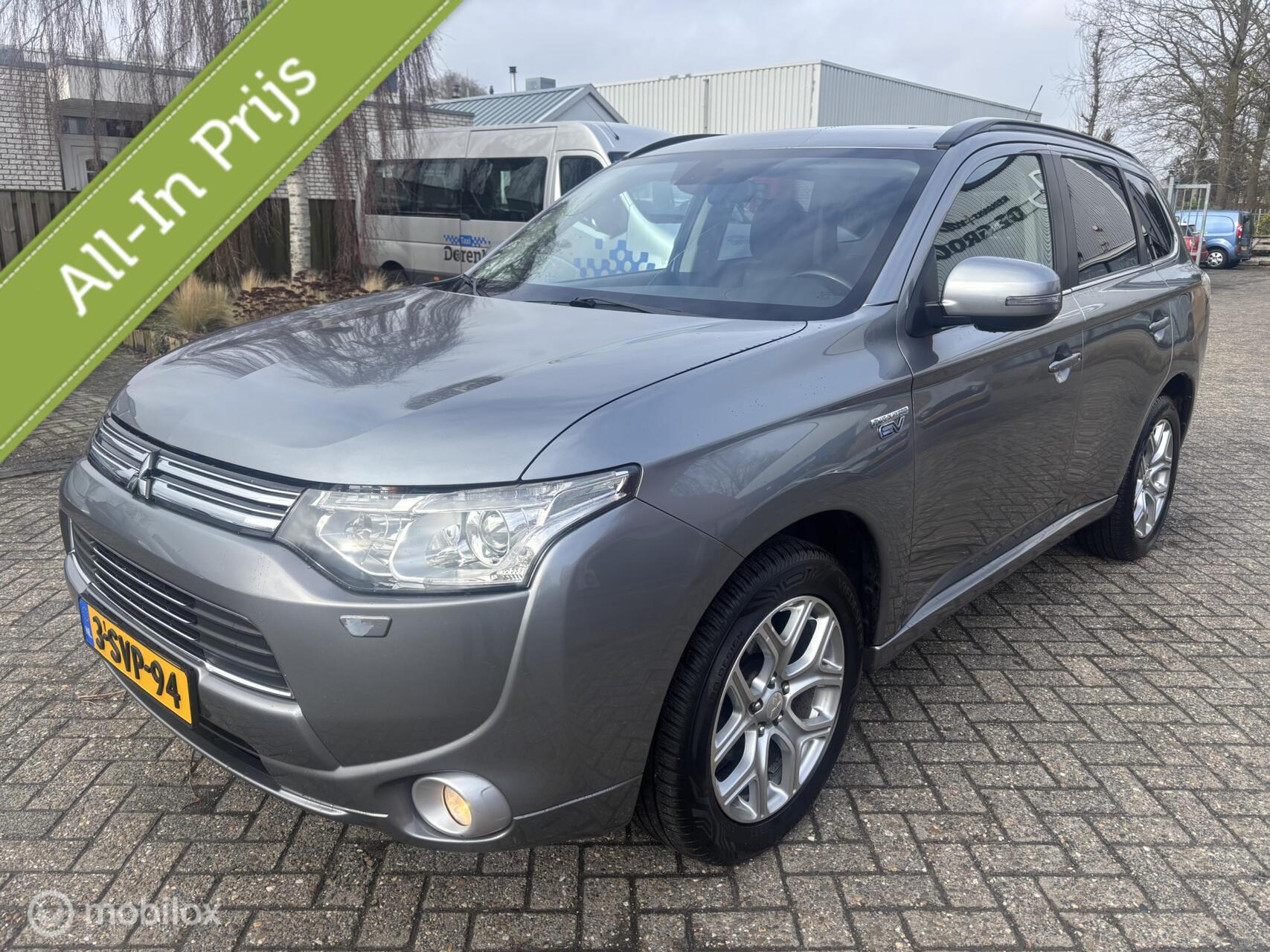 Foto van MITSUBISHI MITSUBISHI OUTLANDER