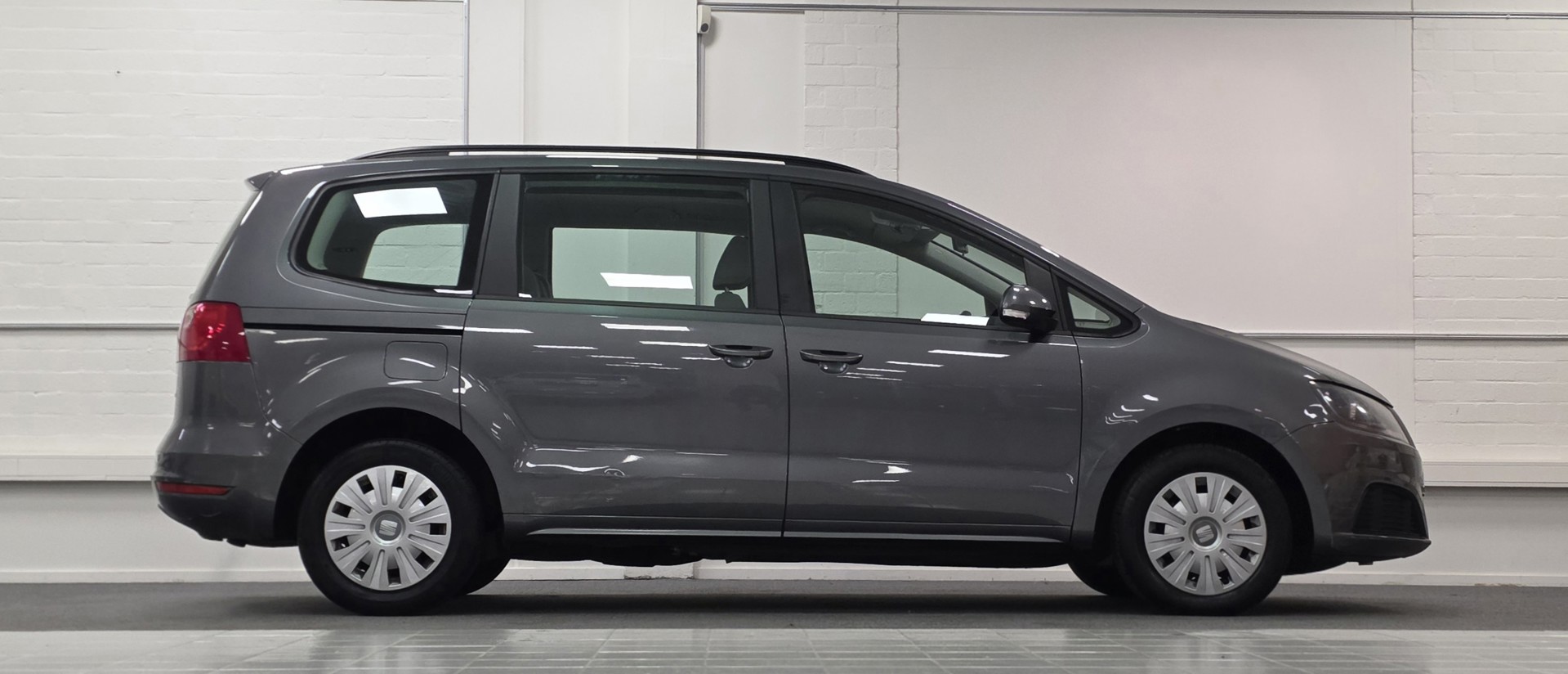 Foto van Seat Alhambra