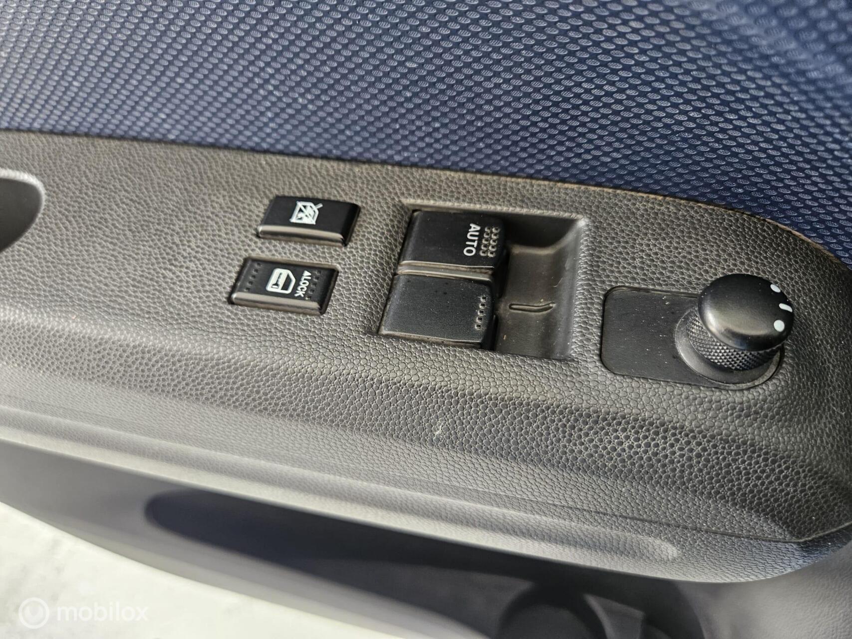 Foto van Opel Agila