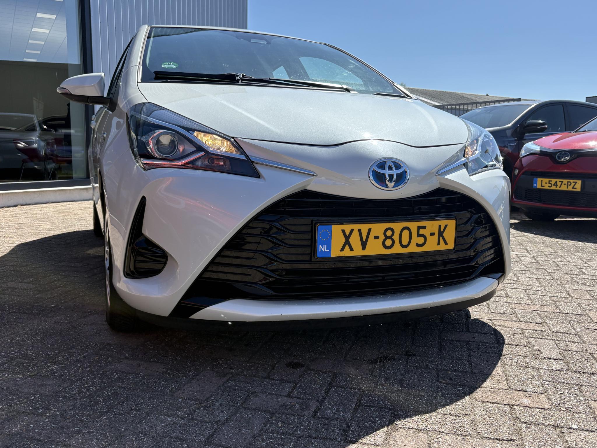 Foto van Toyota Toyota Yaris Hybrid