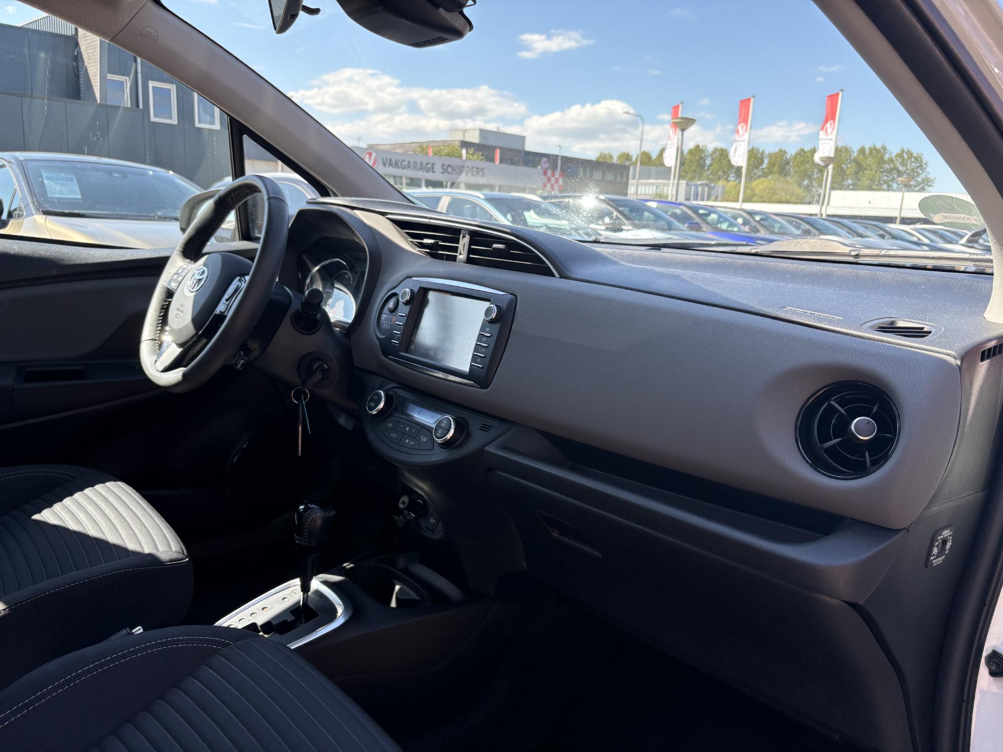 Foto van Toyota Toyota Yaris Hybrid