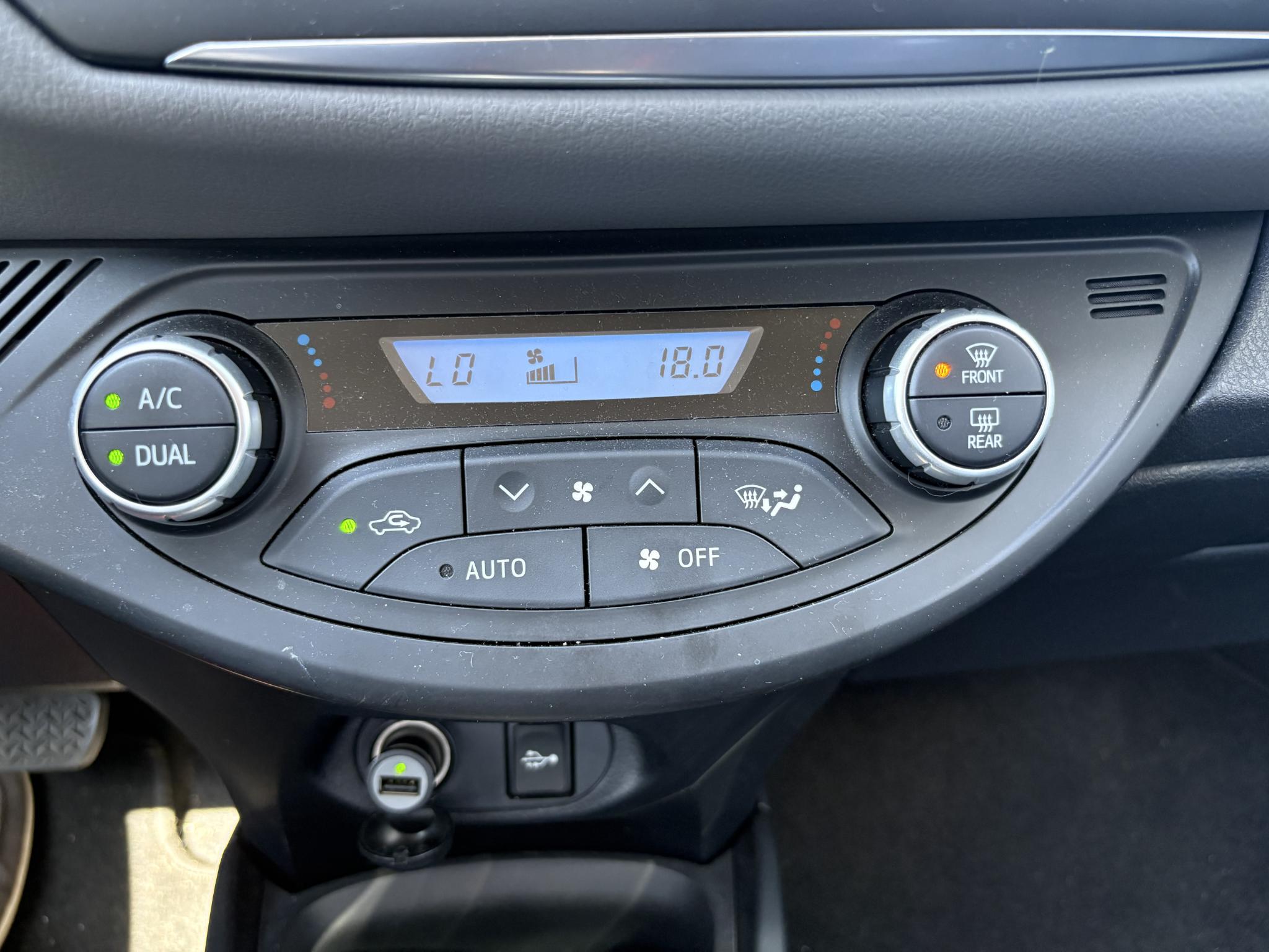 Foto van Toyota Toyota Yaris Hybrid