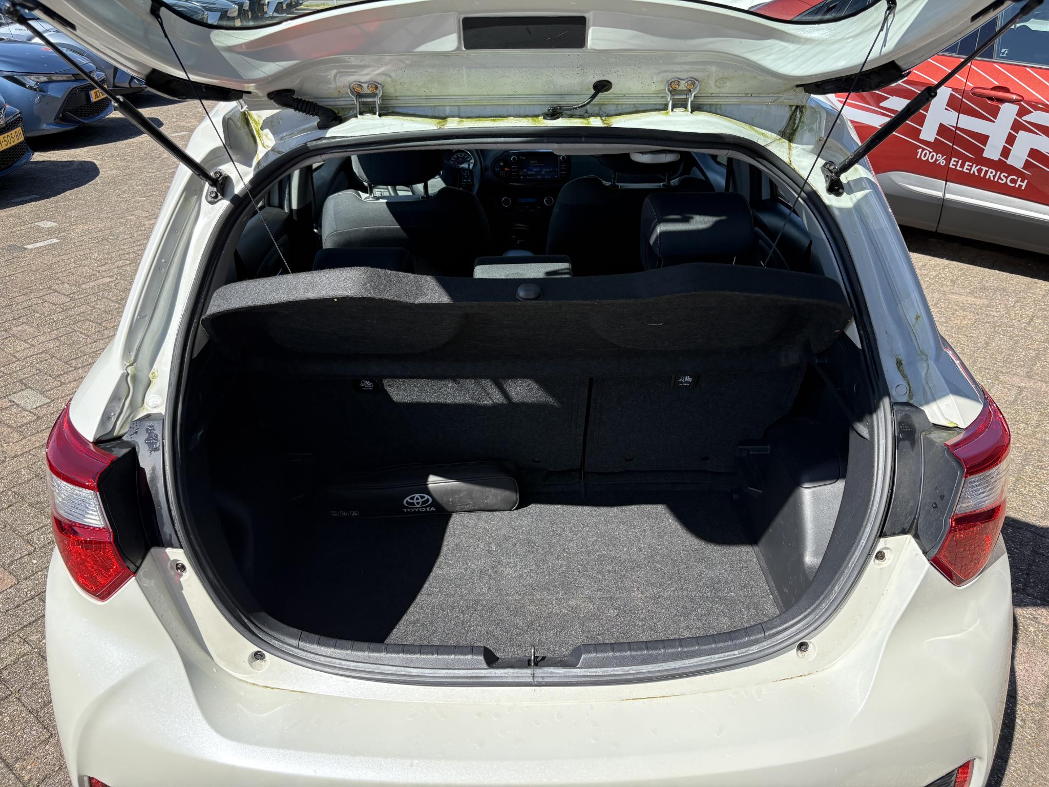 Foto van Toyota Toyota Yaris Hybrid