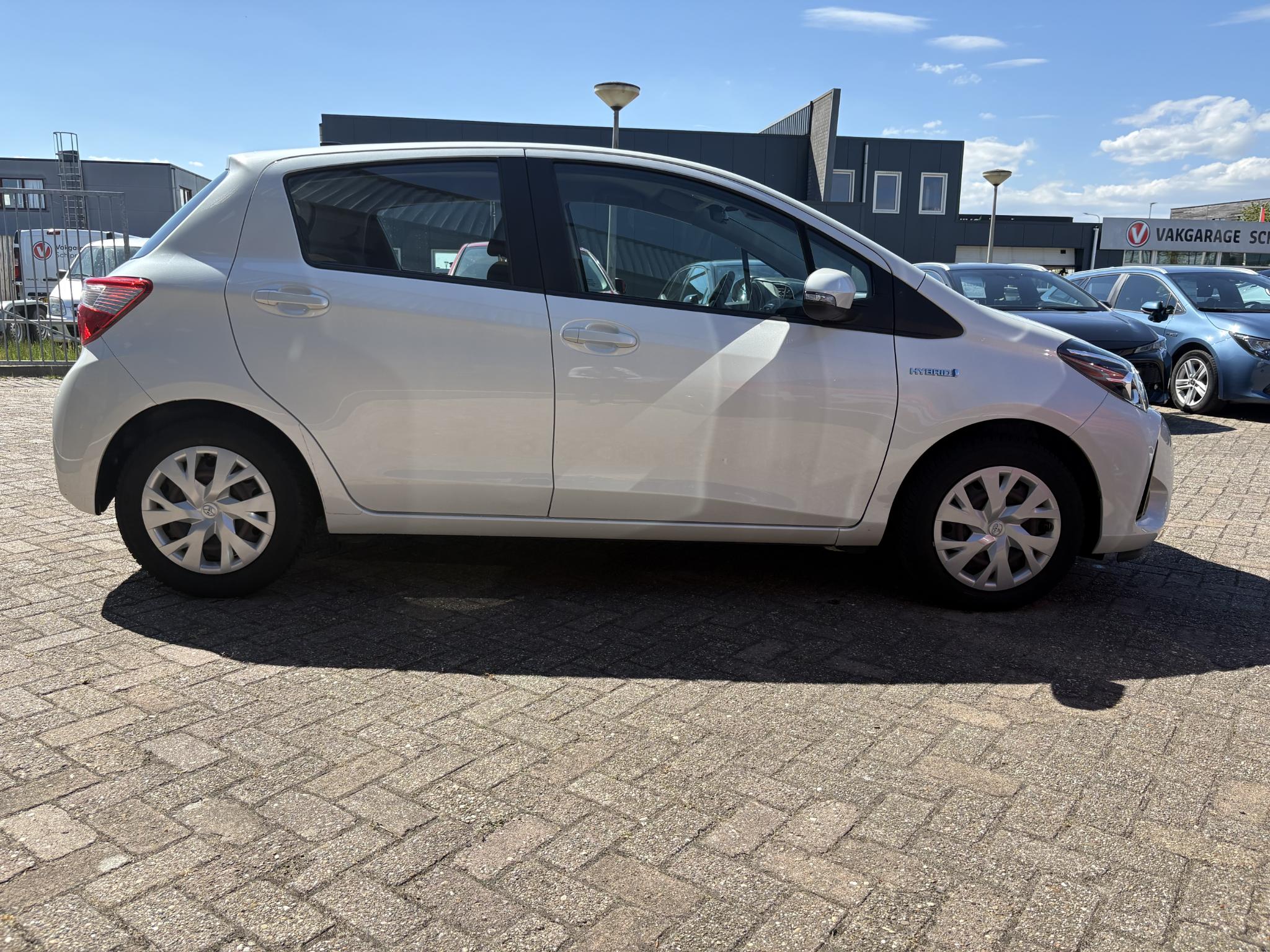 Foto van Toyota Toyota Yaris Hybrid