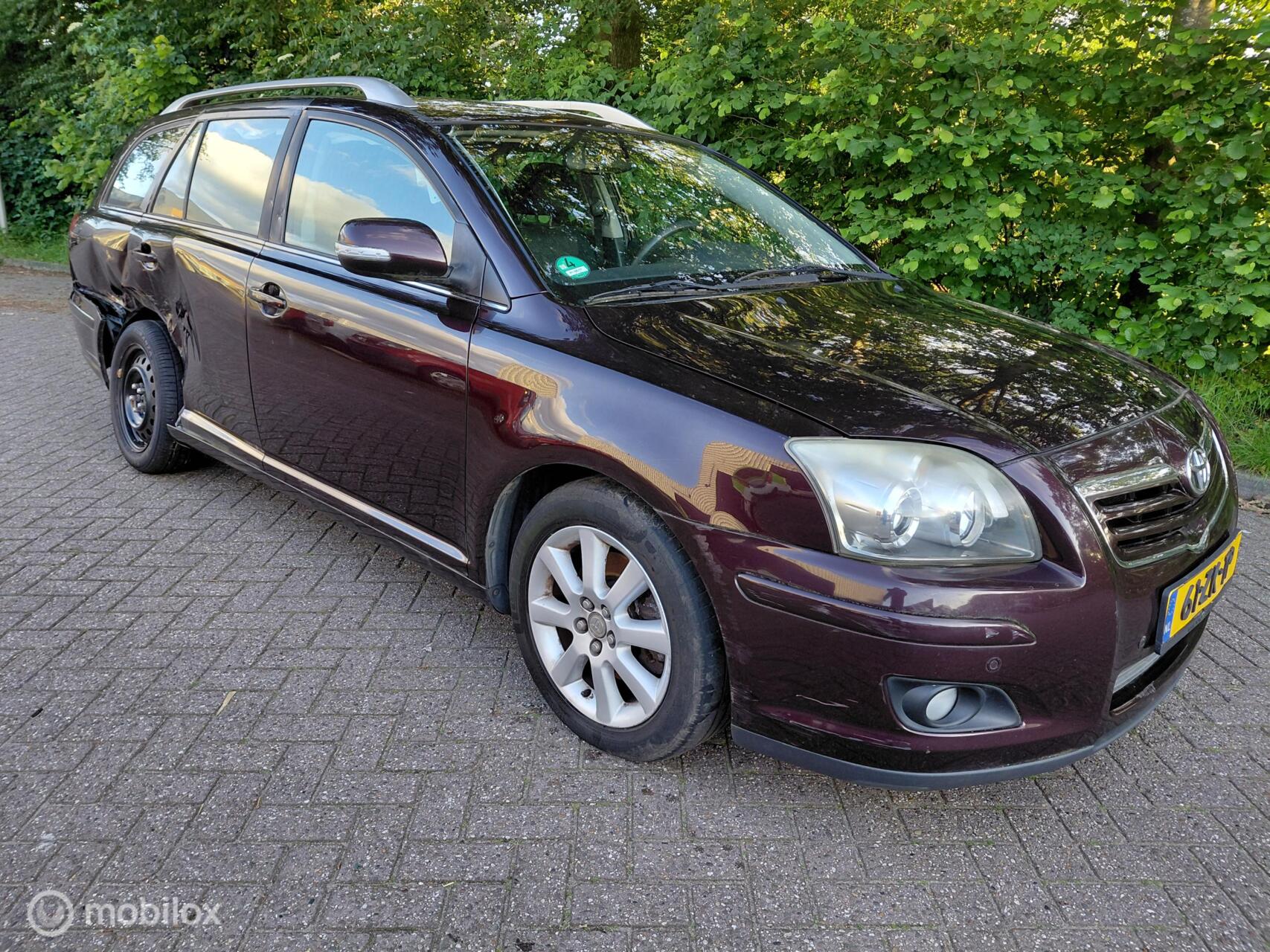 Foto van TOYOTA TOYOTA AVENSIS