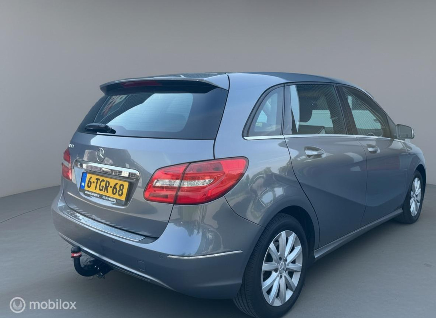 Foto van Mercedes-Benz B 180
