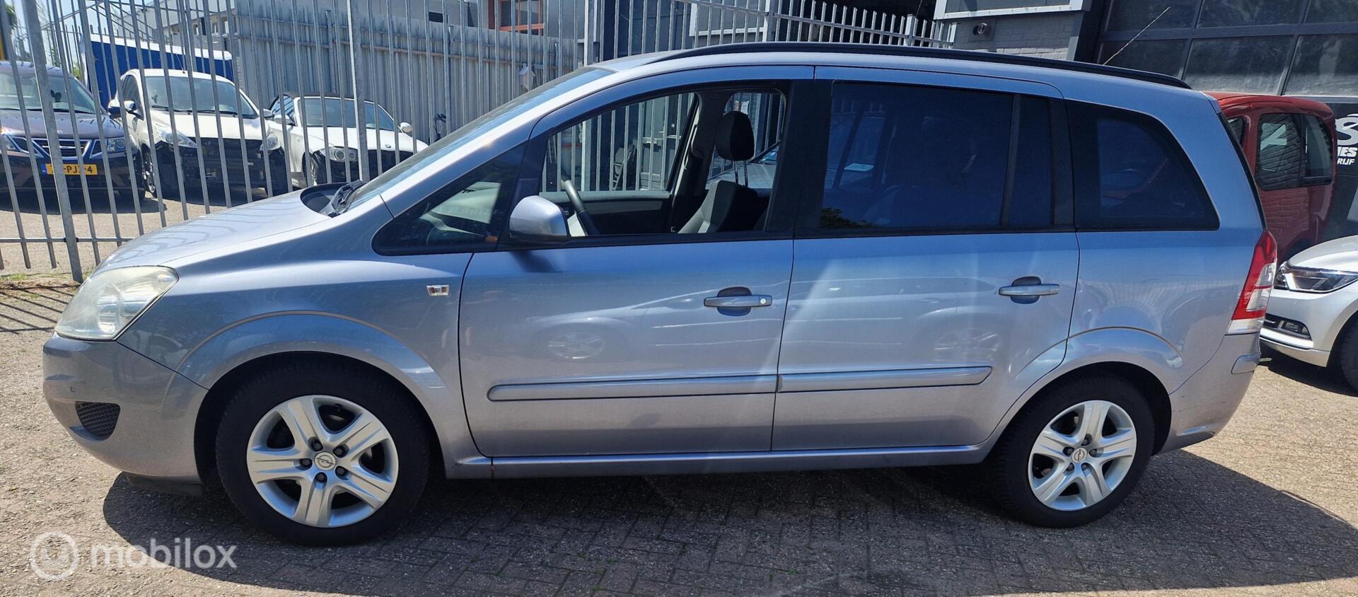 Foto van Opel Zafira