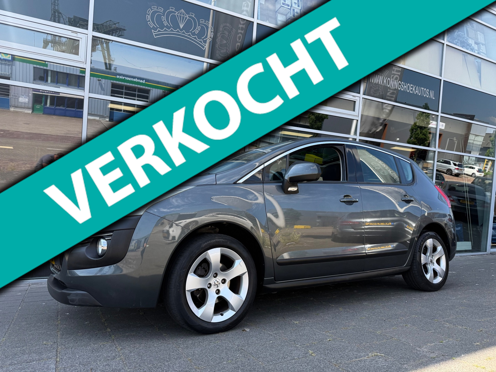 Peugeot 3008 1.6 VTi ST 2011 - voorkant