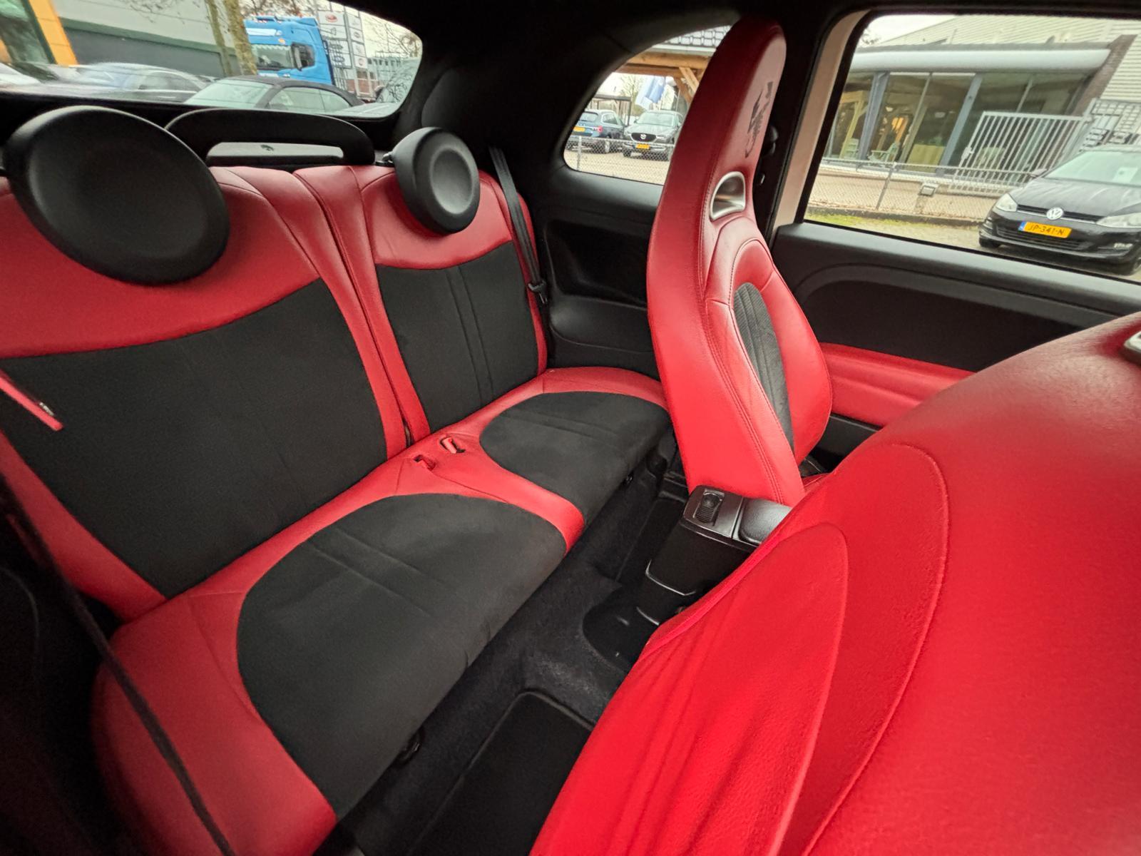 Foto van Fiat 500 Abarth
