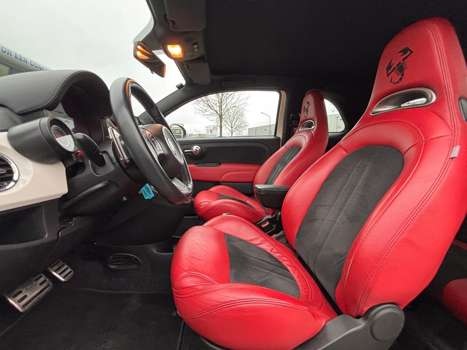Foto van Fiat 500 Abarth