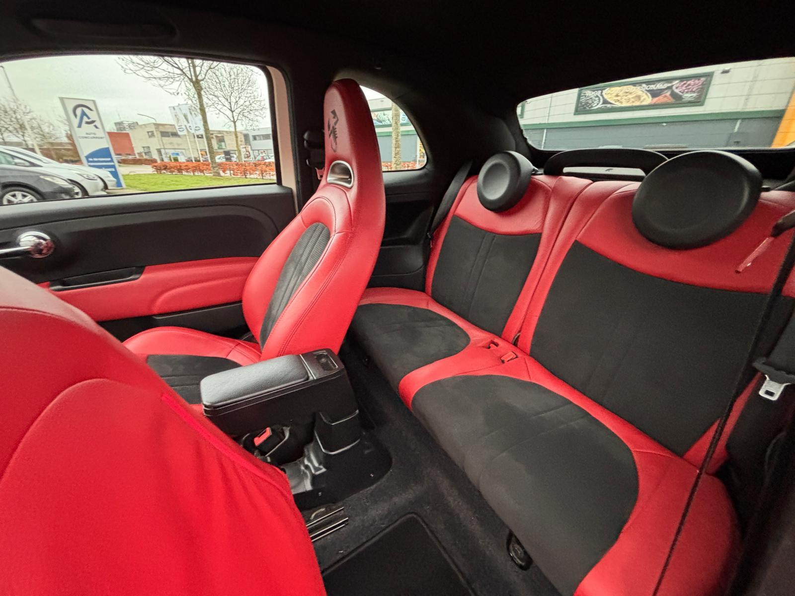 Foto van Fiat 500 Abarth