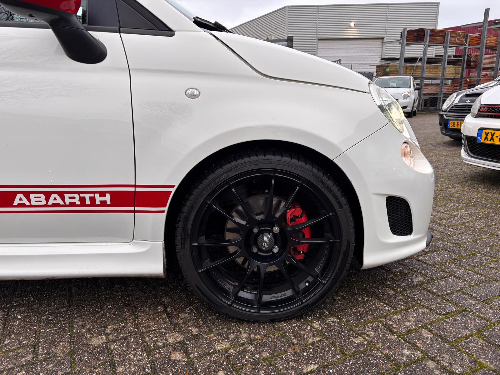 Foto van Fiat 500 Abarth