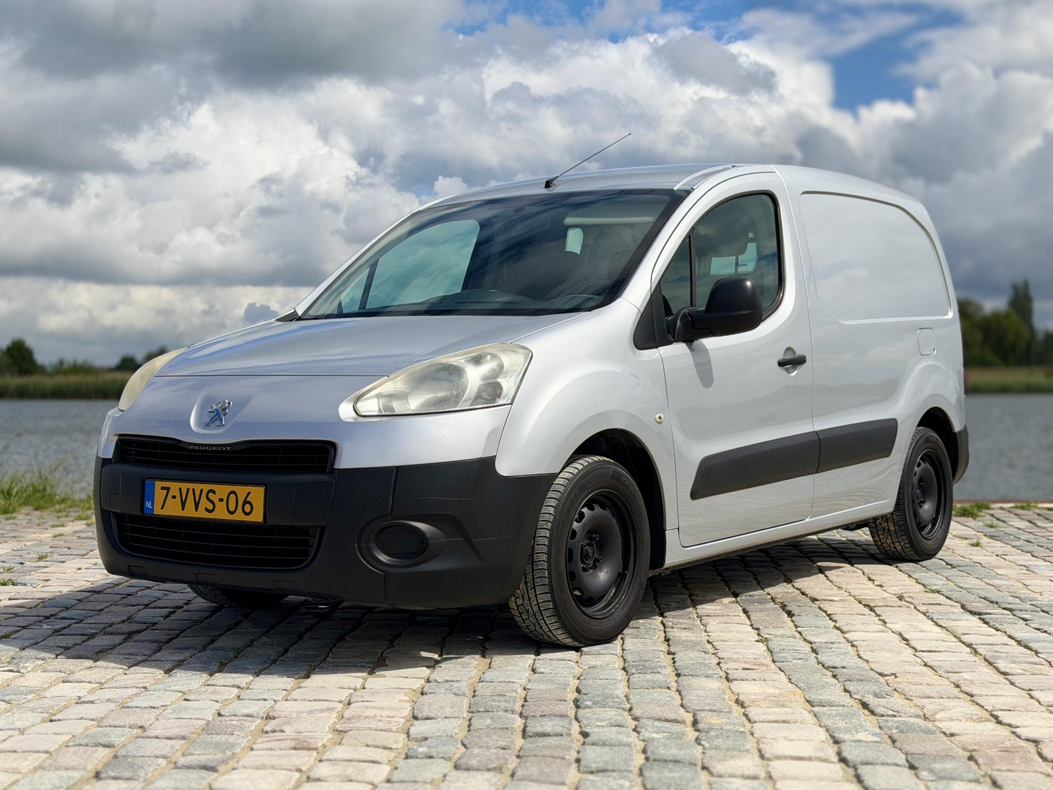 Foto van PEUGEOT PARTNER