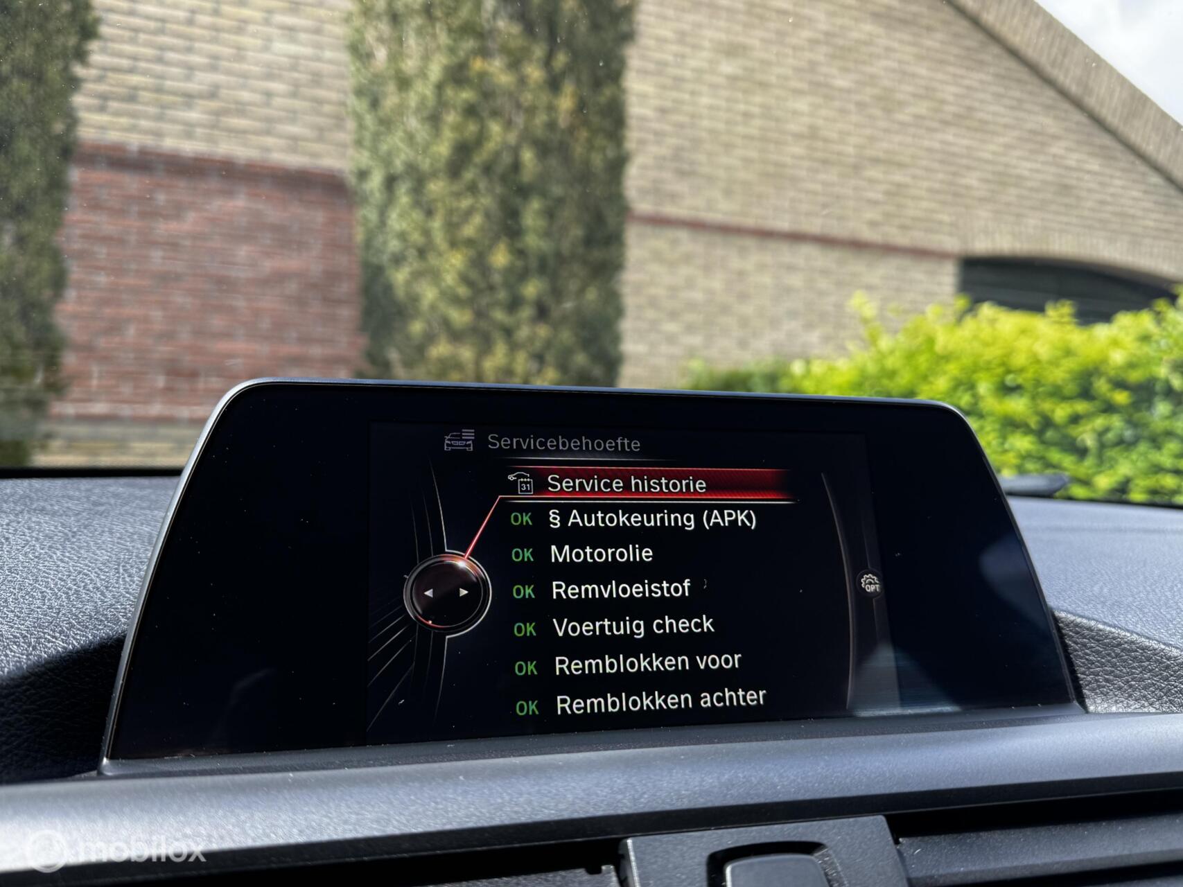 Foto van BMW 118i