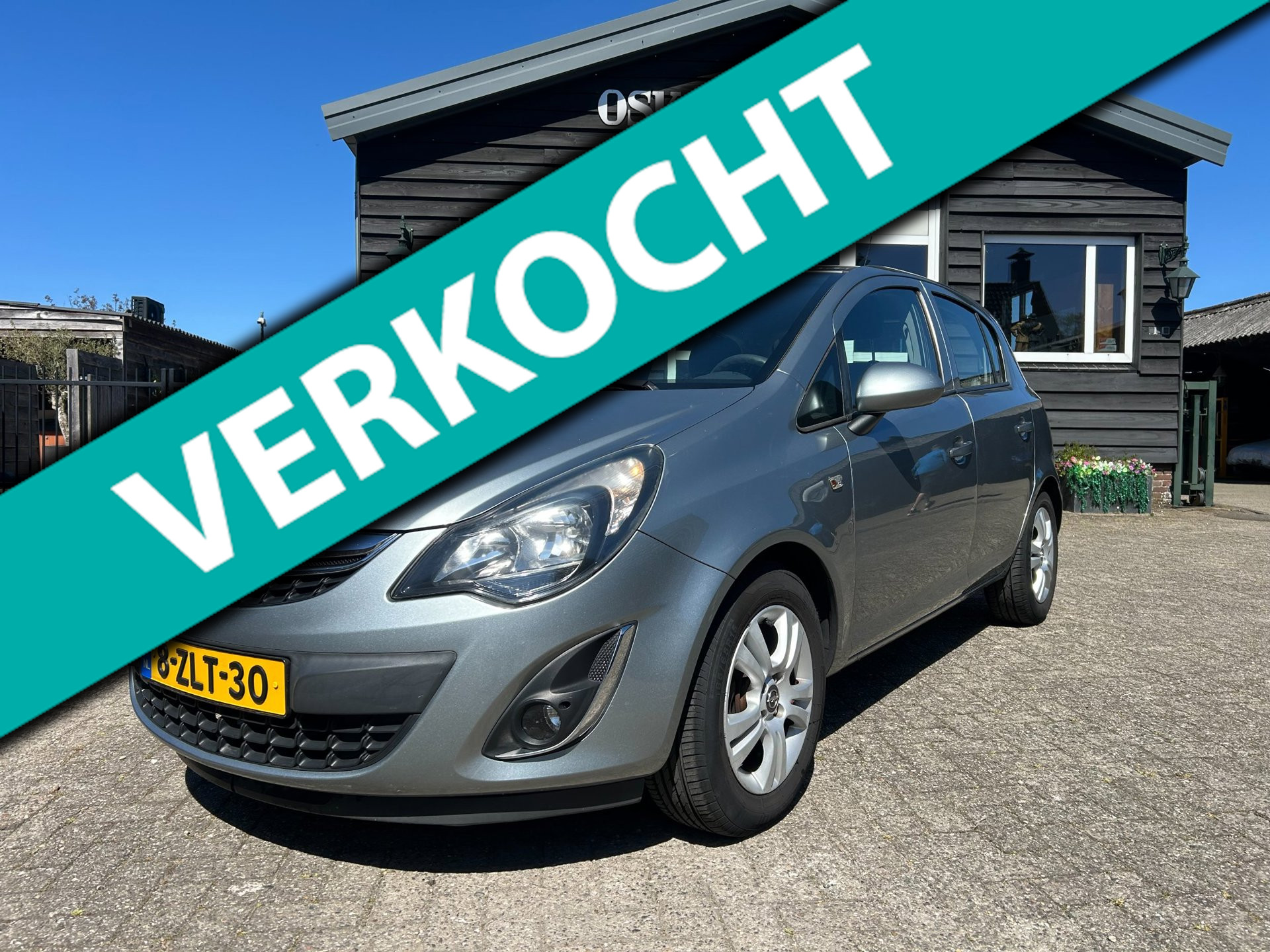 Opel Corsa 1.2-16V Cosmo 5-drs Airco 2014 - voorkant