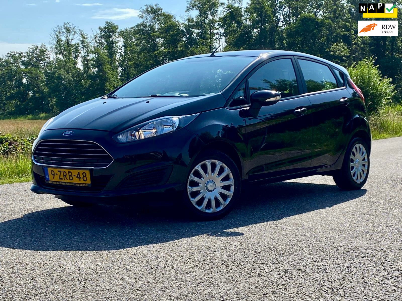 Ford Fiesta 1.0 Style Airco Naviagtie Cruise Control Perfect Onderhouden NAP 2015 - voorkant