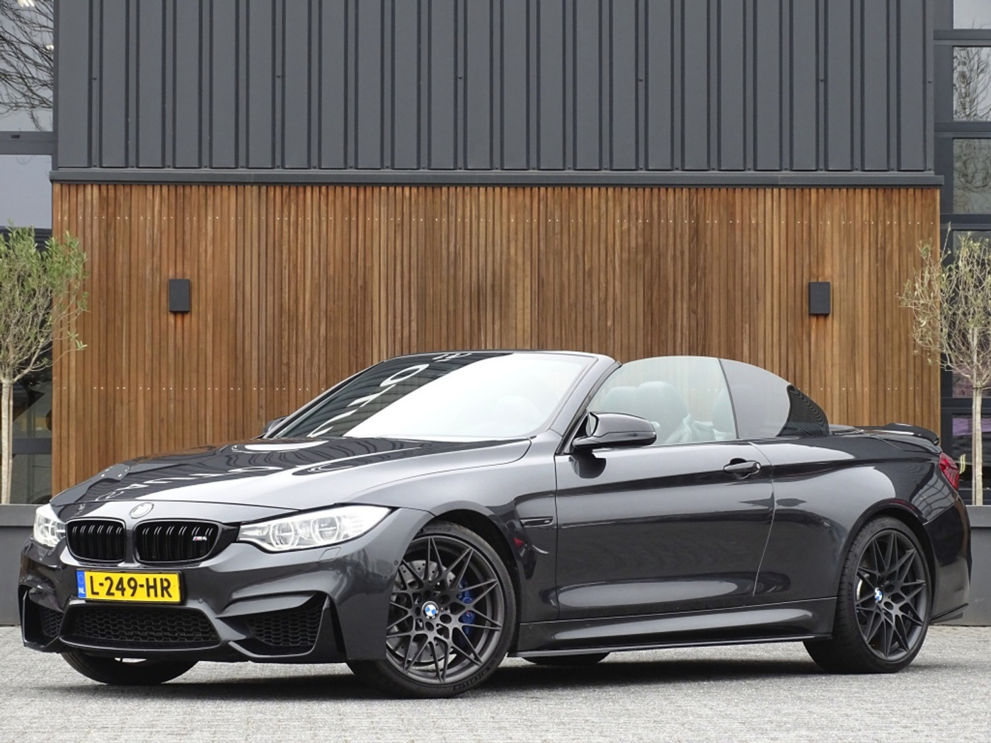 BMW M4 M4 432PK / M-Performance / carbon / O-LED 2016 - voorkant
