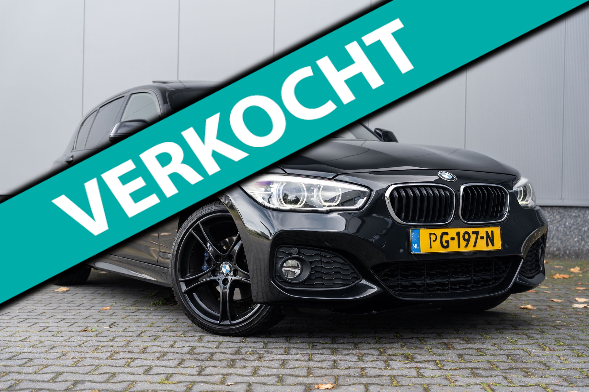 BMW 120i 120i Centennial High Executive 2017 - voorkant