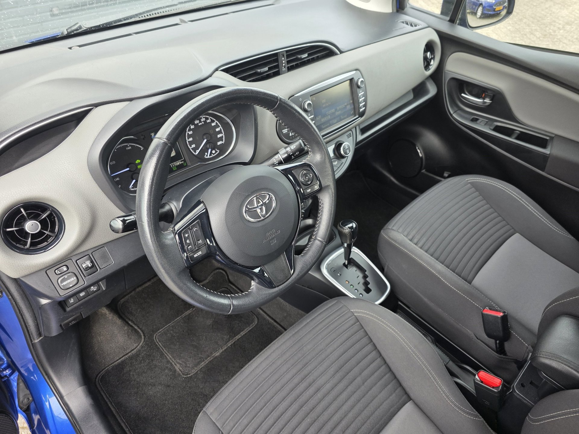 Foto van Toyota Toyota Yaris Hybrid