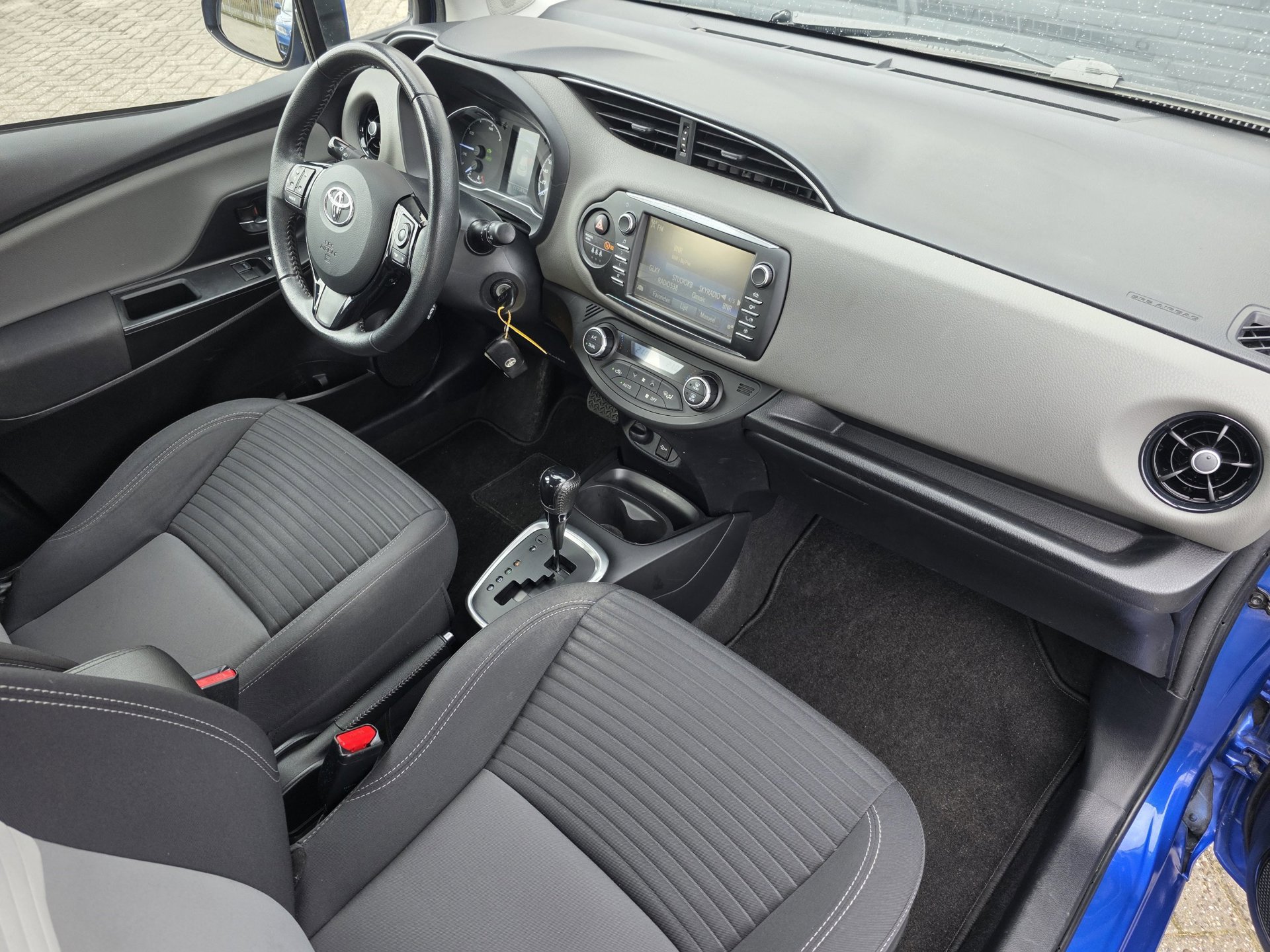 Foto van Toyota Toyota Yaris Hybrid