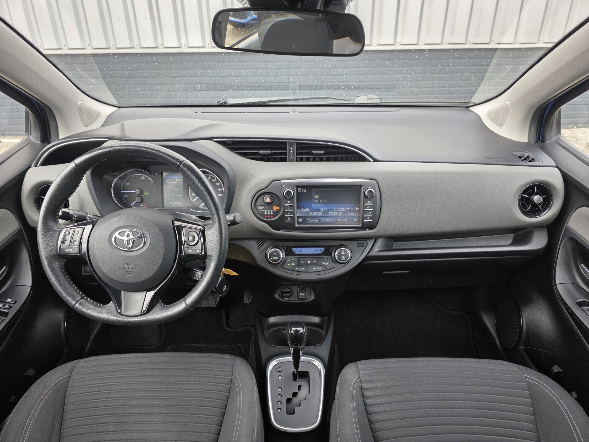 Foto van Toyota Toyota Yaris Hybrid