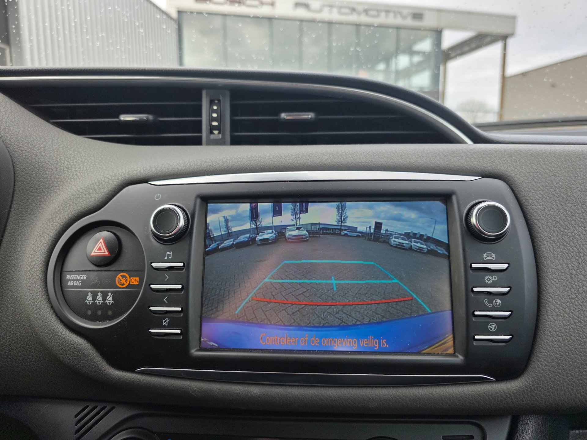 Foto van Toyota Toyota Yaris Hybrid
