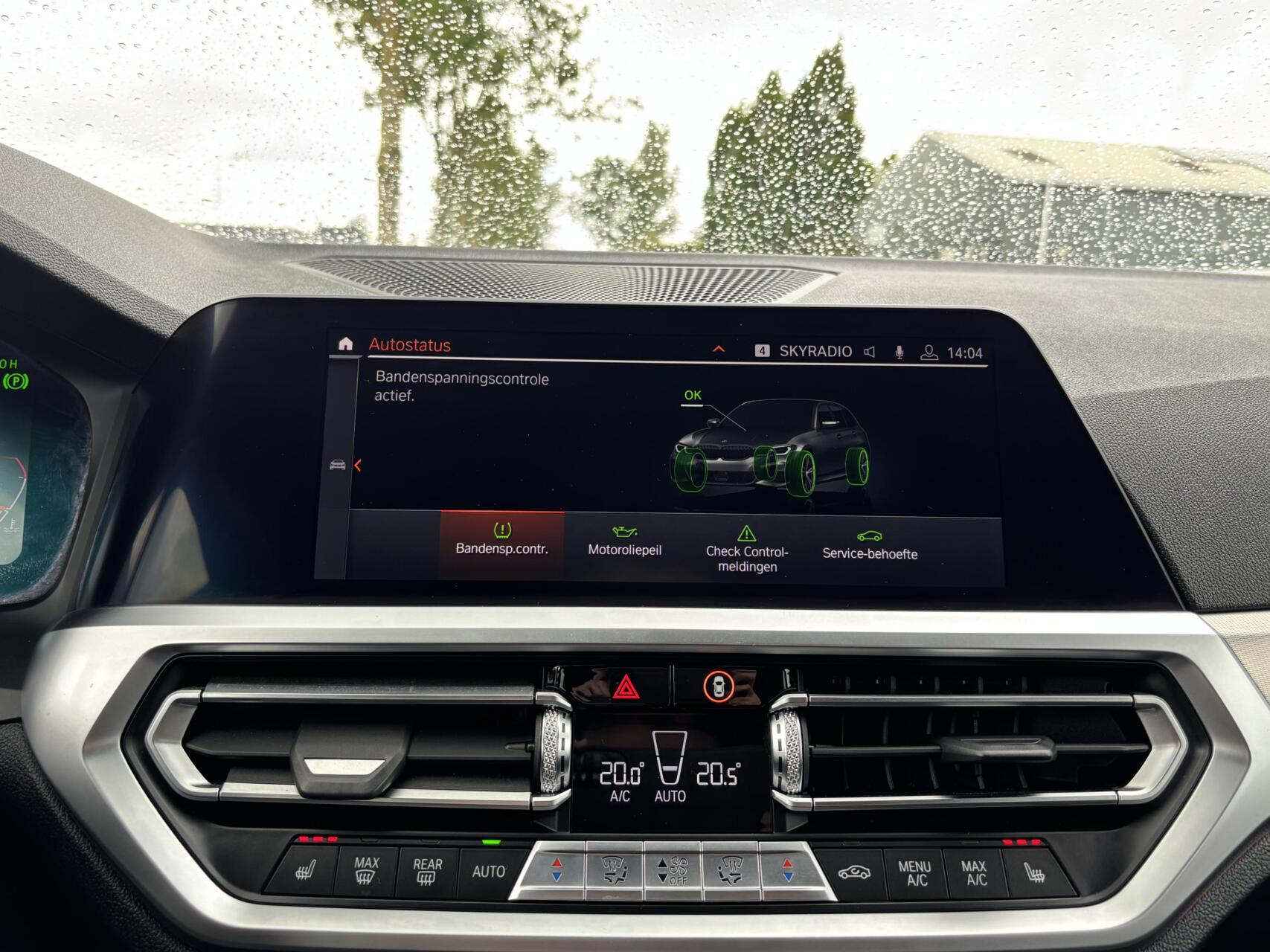 Foto van BMW 330i
