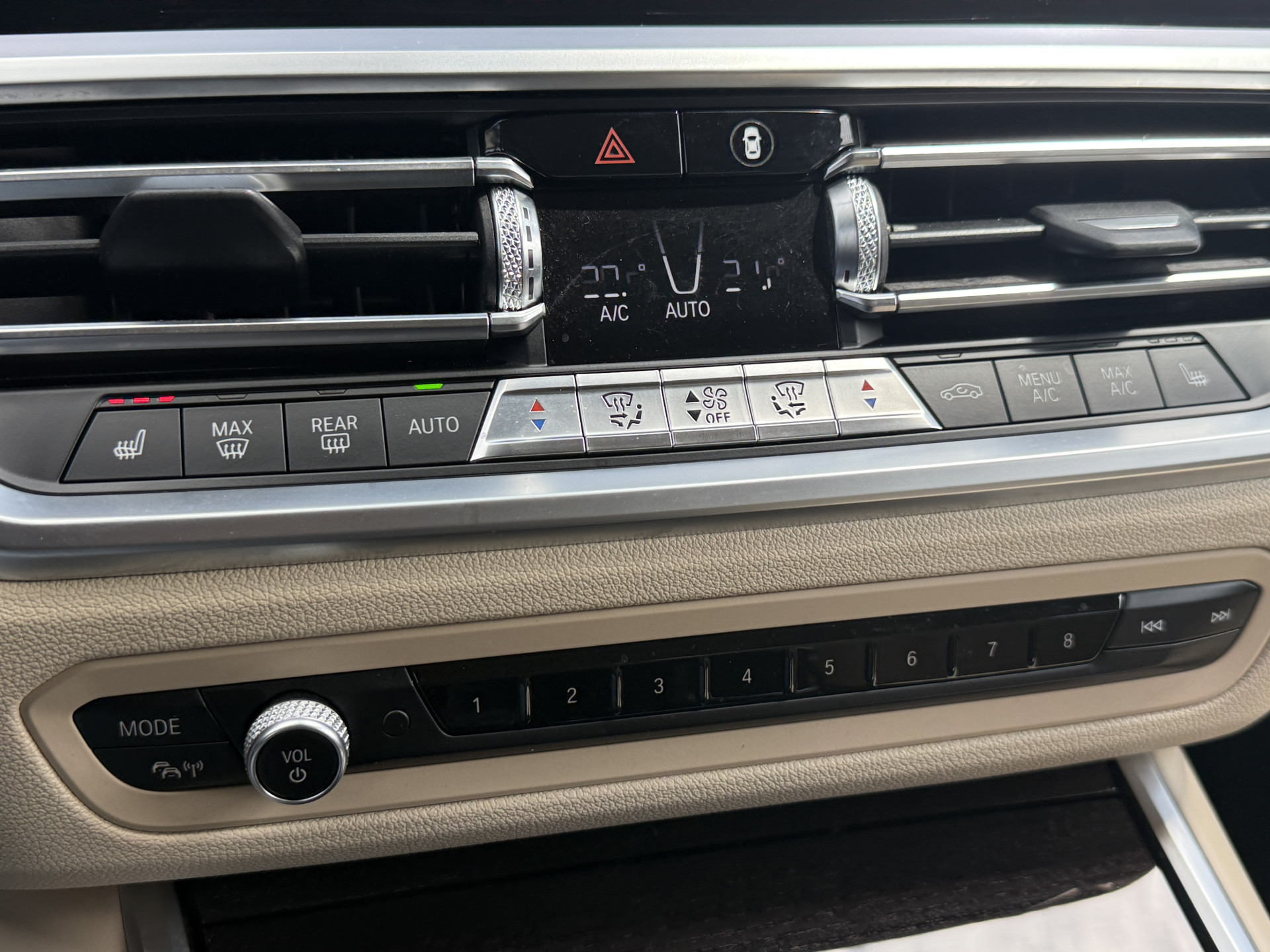 Foto van BMW 330i