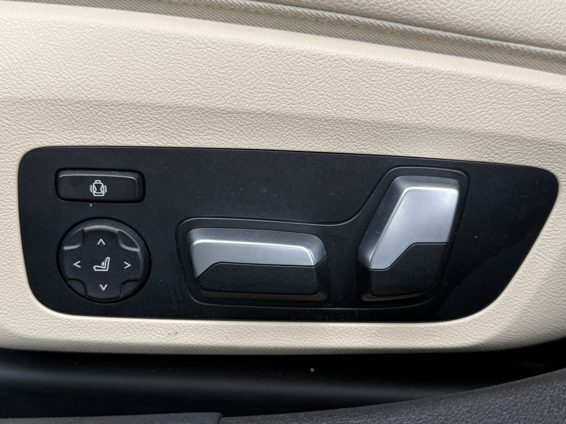 Foto van BMW 330i