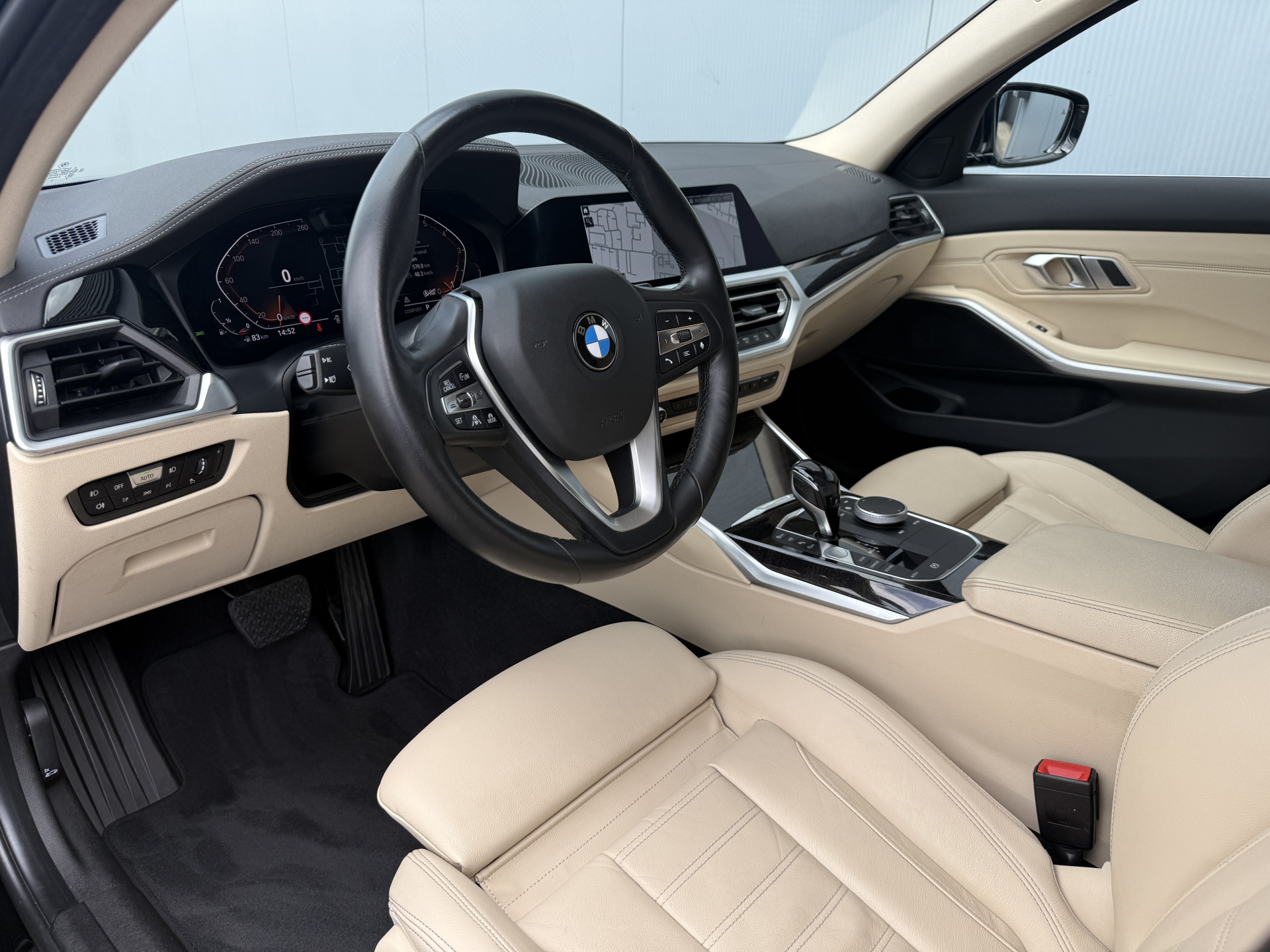 Foto van BMW 330i